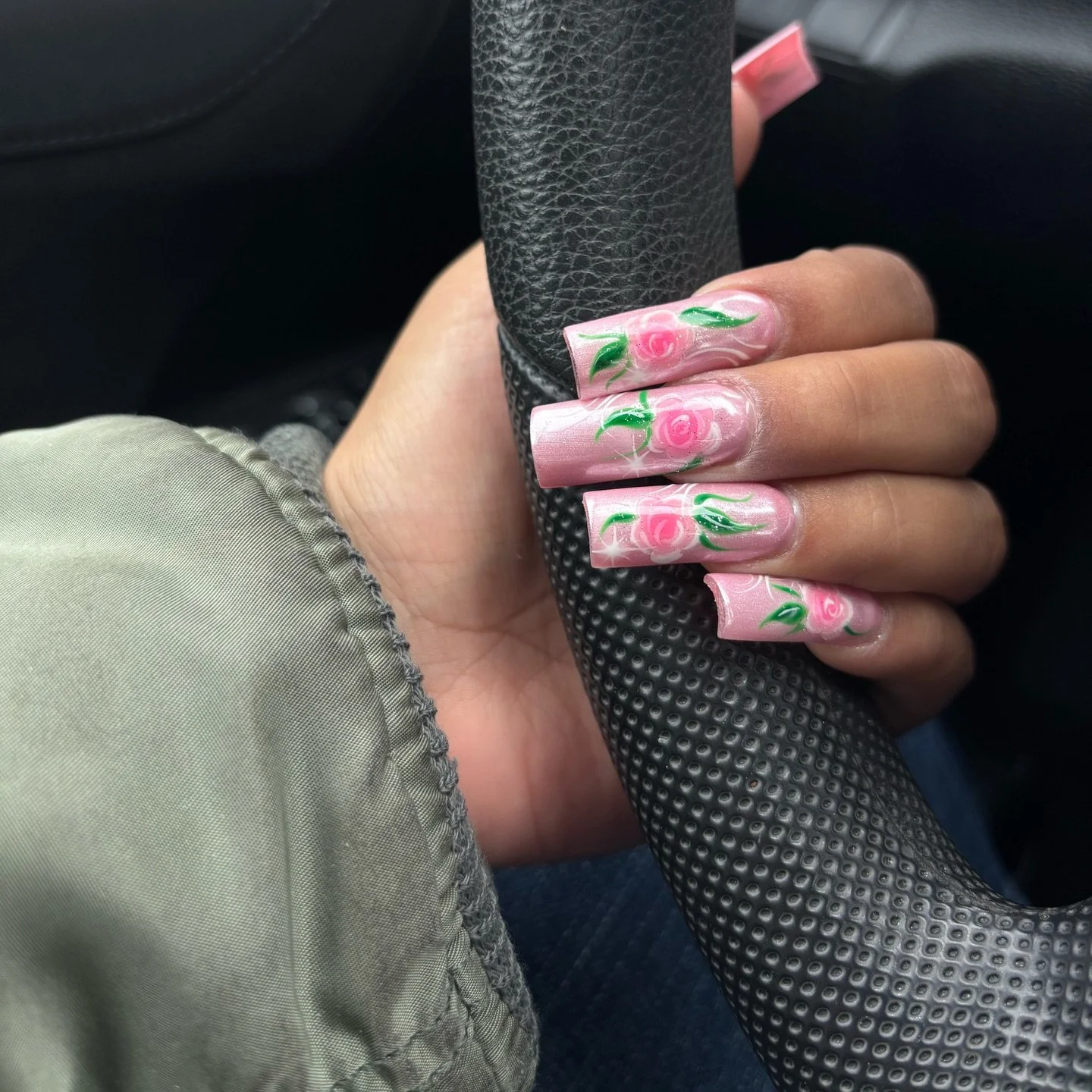 ╰(✿˙ᗜ˙)੭━☆ﾟ.*･｡ﾟ @monicazulemaa