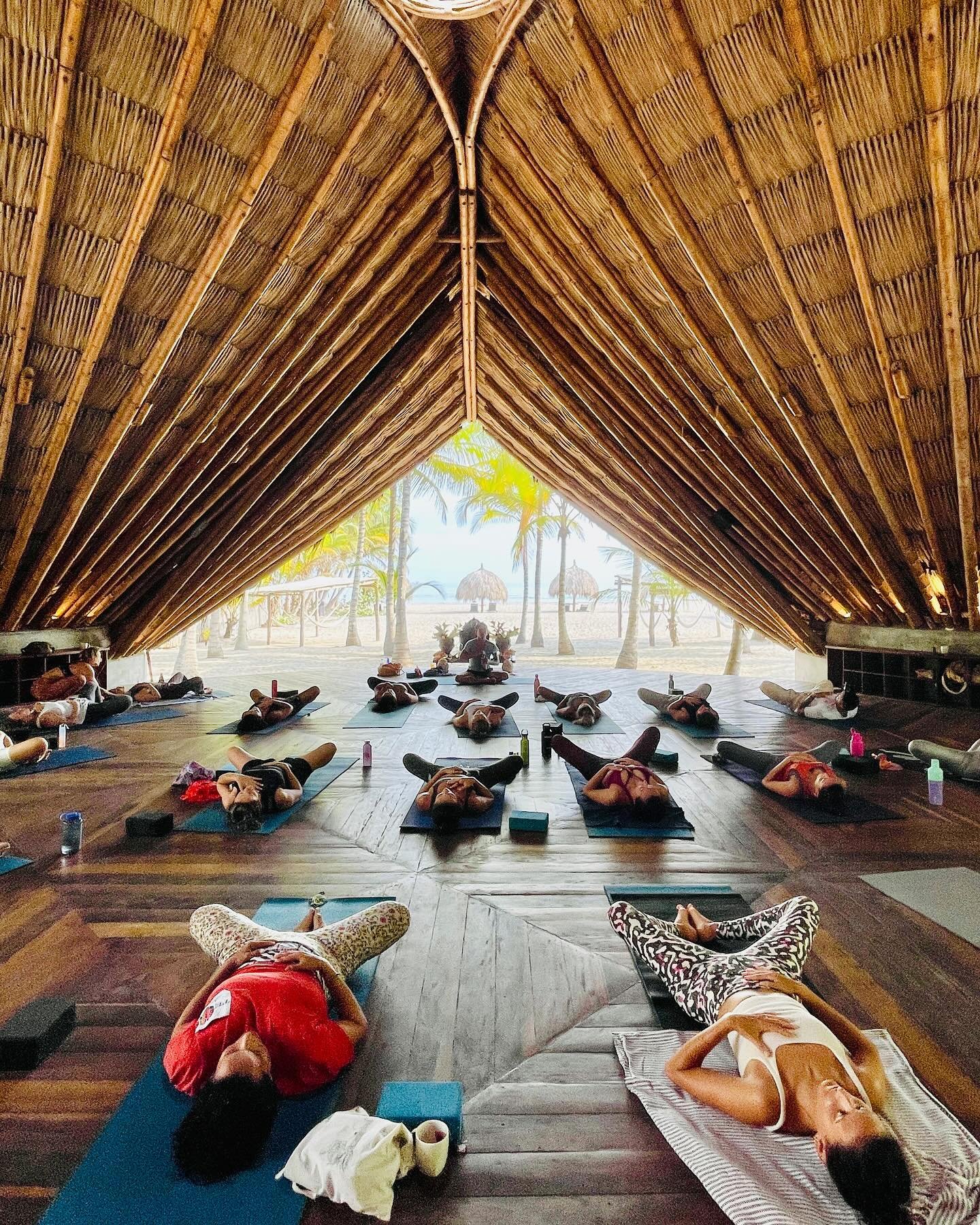 Welcoming all the 24 souls who traveled to the heart of the world for El Poder de la Sierra Yoga Retreat. 
Led by the the wonderful Katie @herbalandfreeyogi and Juancho @juancho.yogii 

Excited for some delicious days in paradise enjoying Yoga and sh