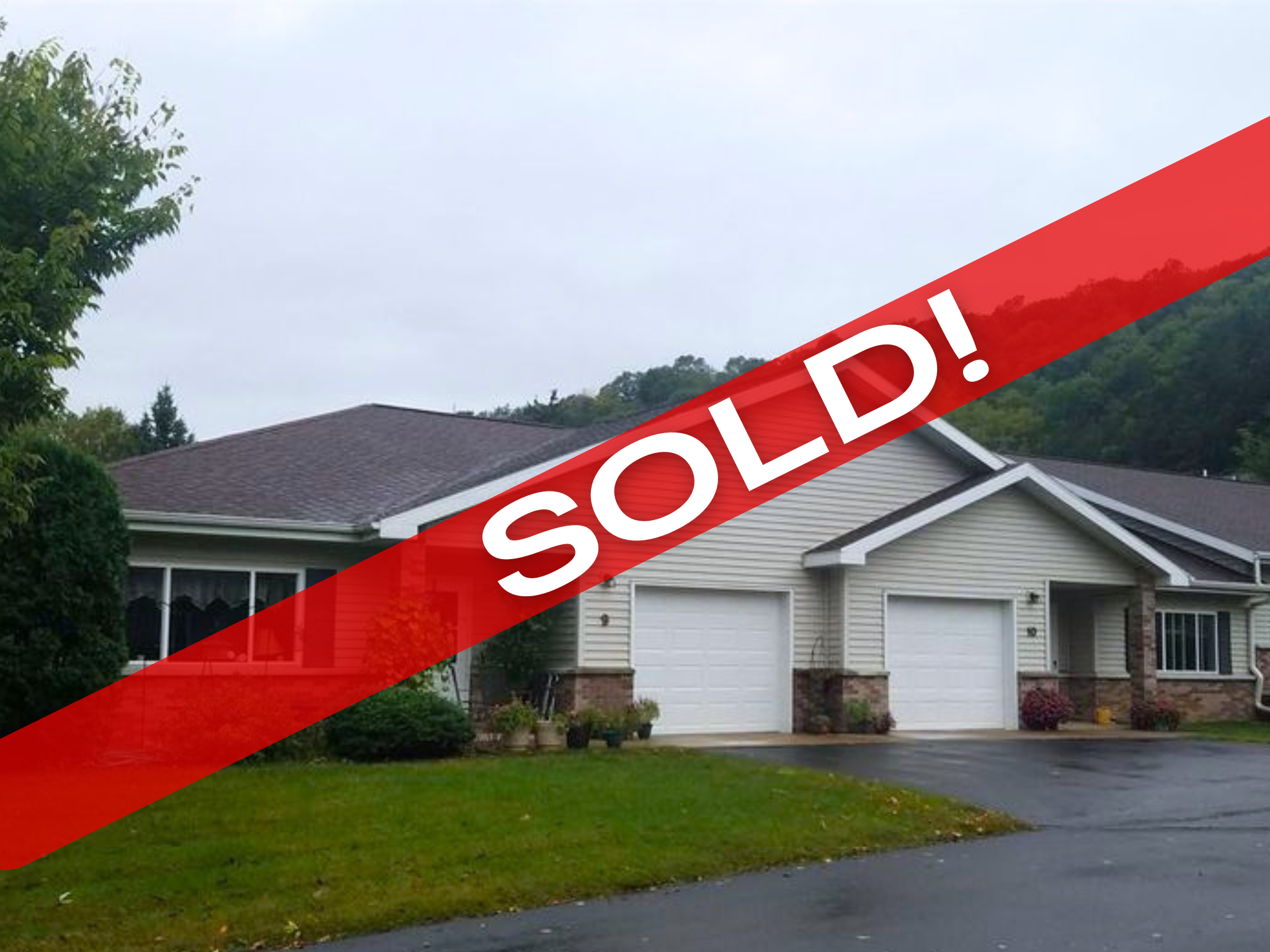 4300 Fireclay Ct. La Crosse, WI