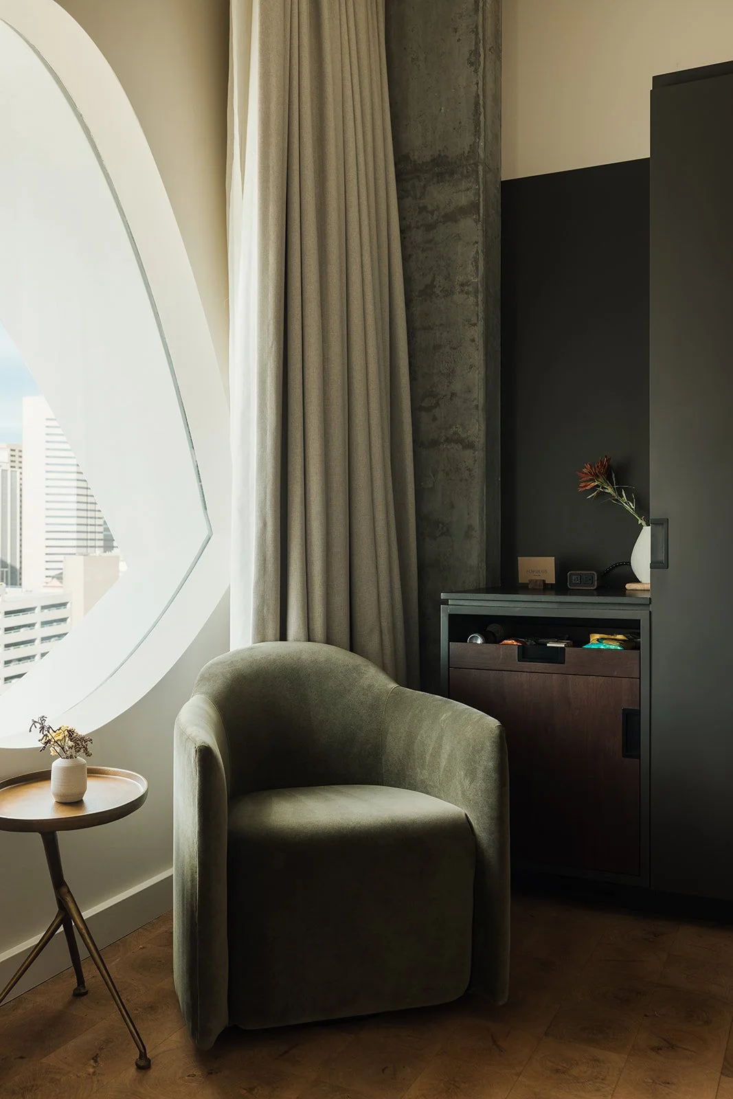 Populus-Summit Junior Suite-011.jpg