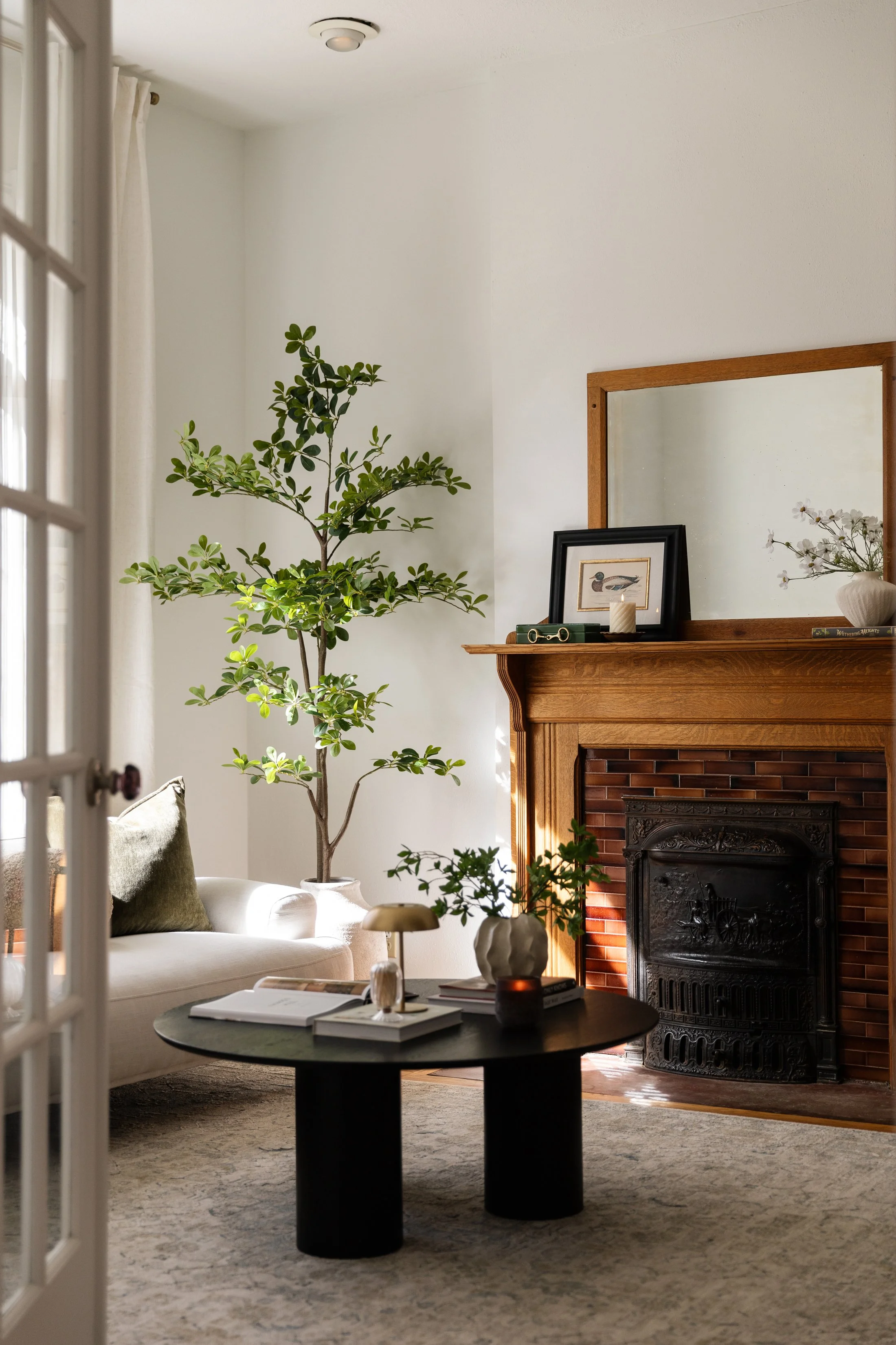 3383 W Hayward Pl-web-008.jpg