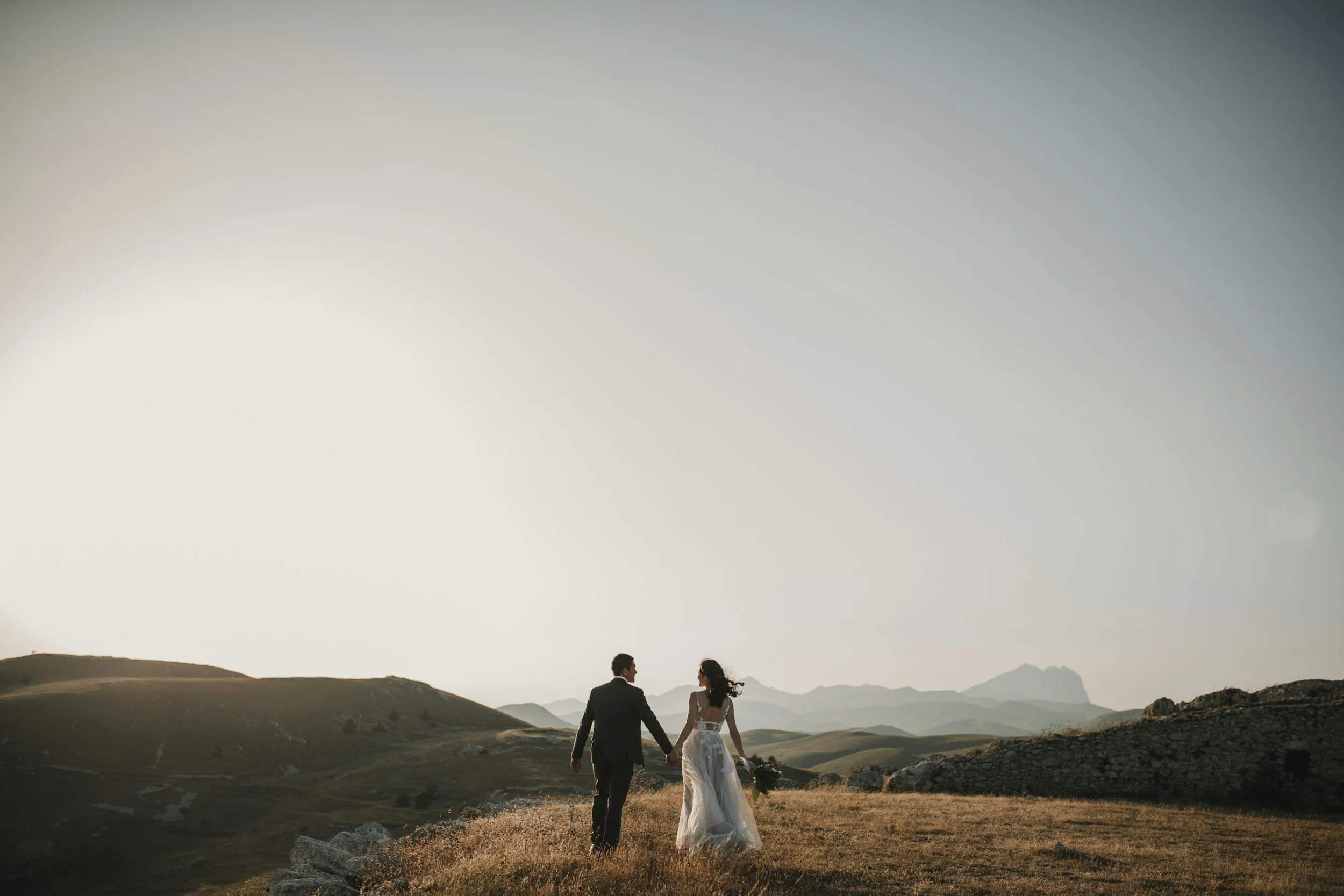 How Much Does Elopement &amp; Micro-Wedding Photography Cost in Sydney?