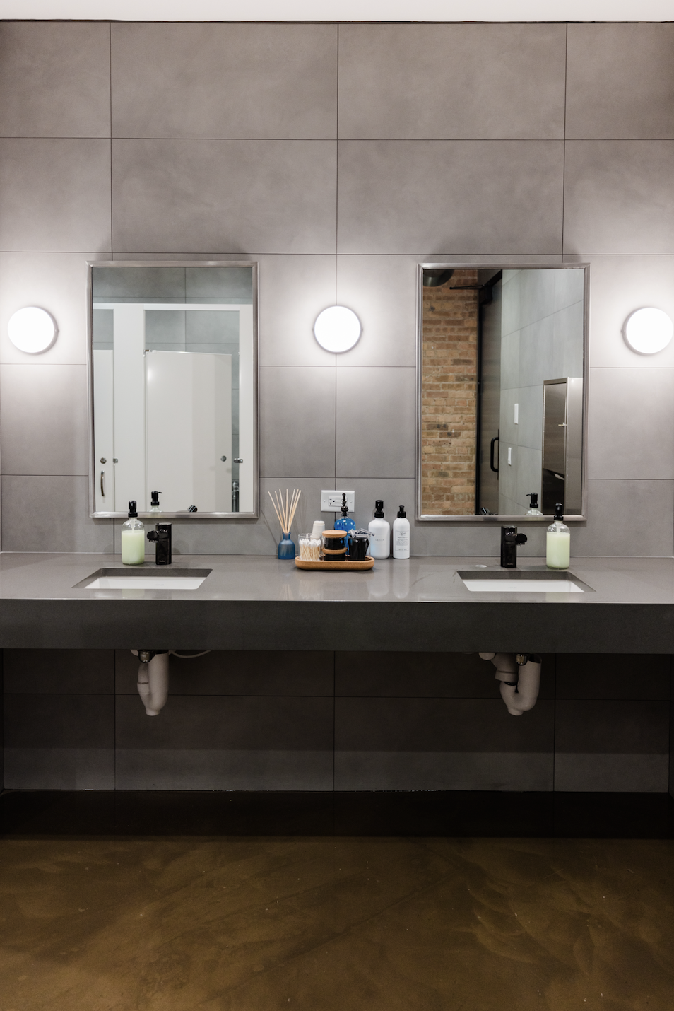 ETHOS Locker Room 2.png