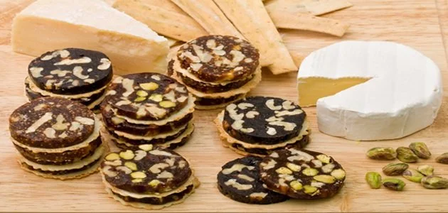 SLIDESHOW+Rolada+Platter.jpg