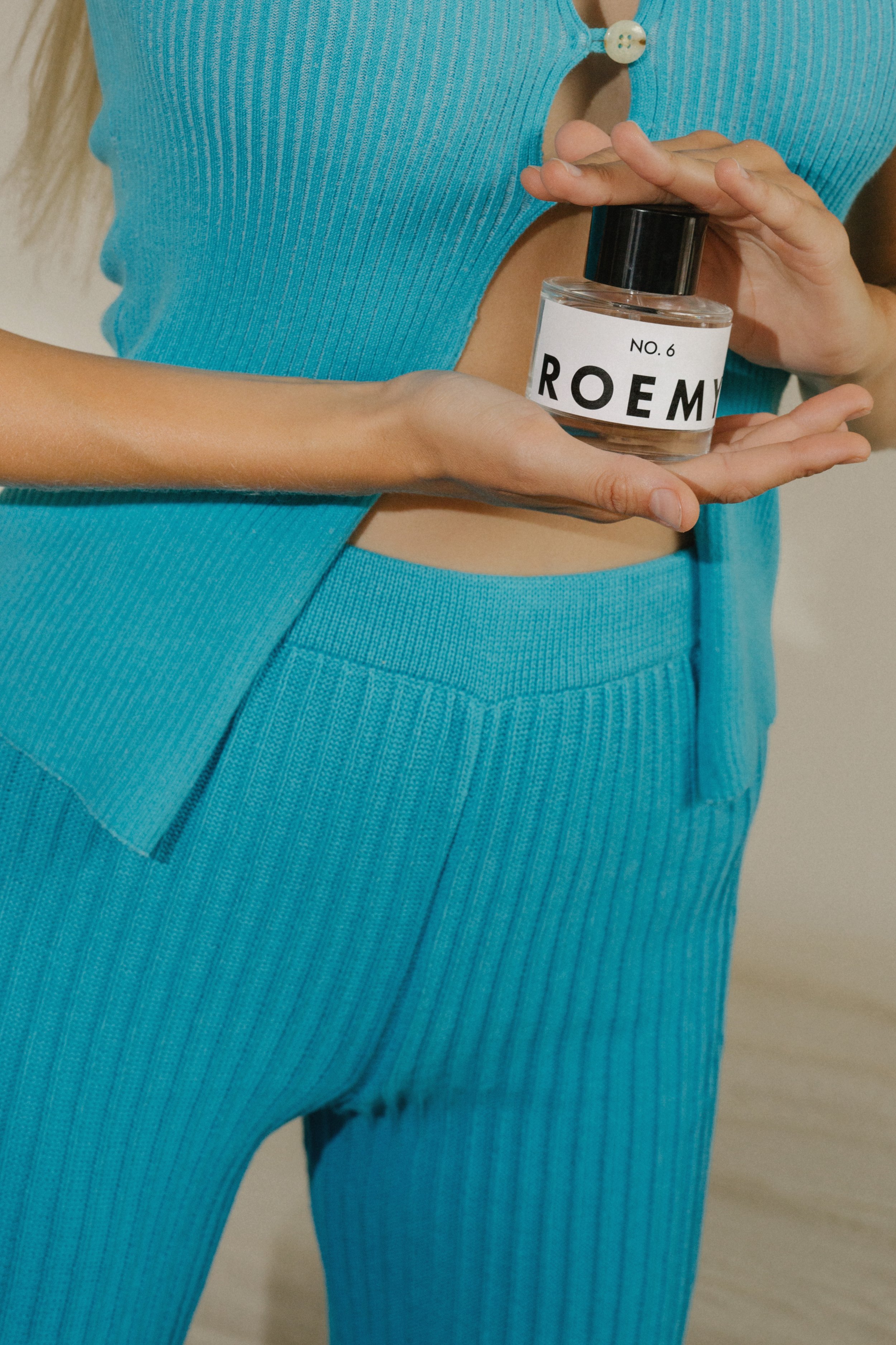 ROEMY-by-Sharon-Angelia-6679.jpg