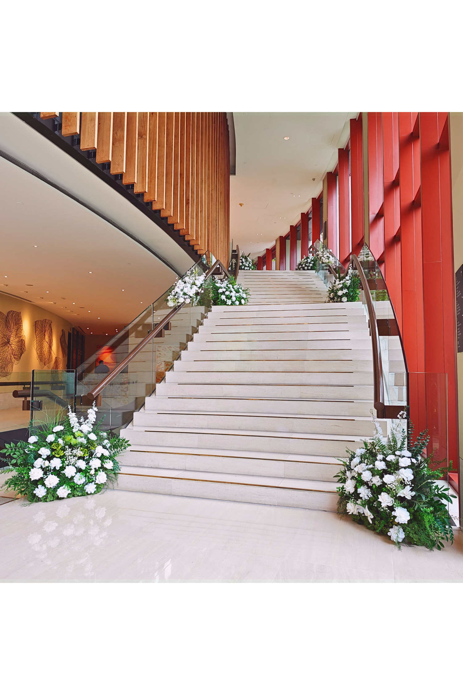 Aisle Flowers (Bespoke Customization) T002