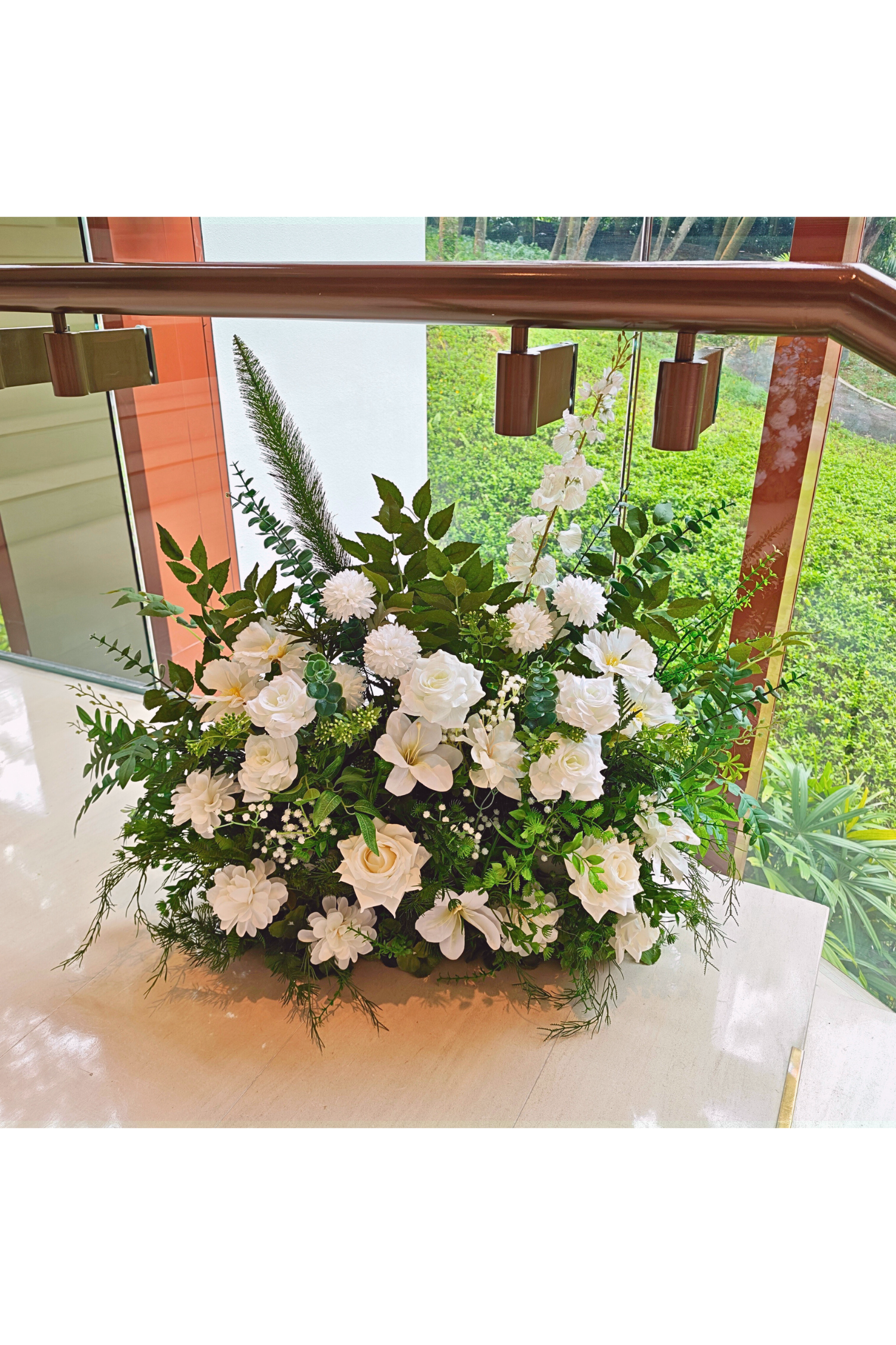 Aisle Flowers (Bespoke Customization) H008