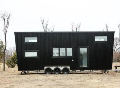 model+1+external+pic+2.jpg