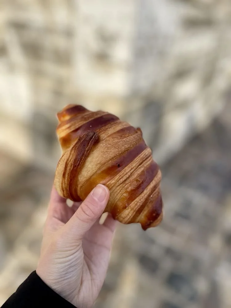 Maison-D'isabelle-croissant-3.jpg