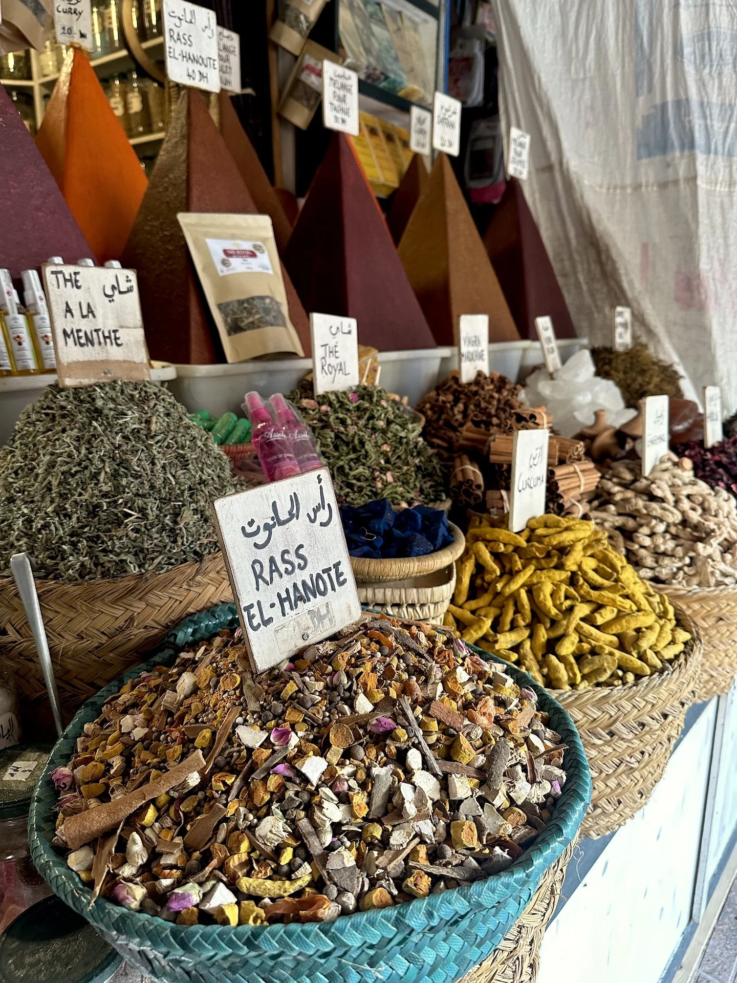 Sarah-Casewit-Grocery-Stores-Maximalism-Travel-Trend-35.jpeg