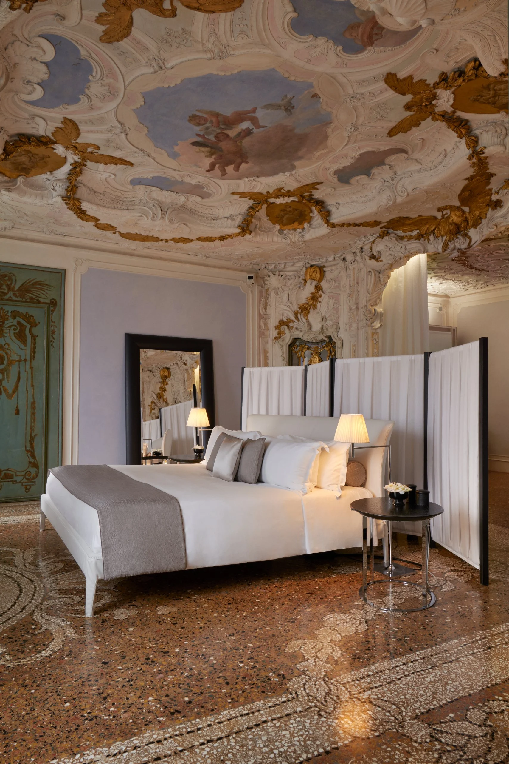 Aman Venice - Accommodation - Alcova Tiepolo_bedroom.tif_30072.jpg