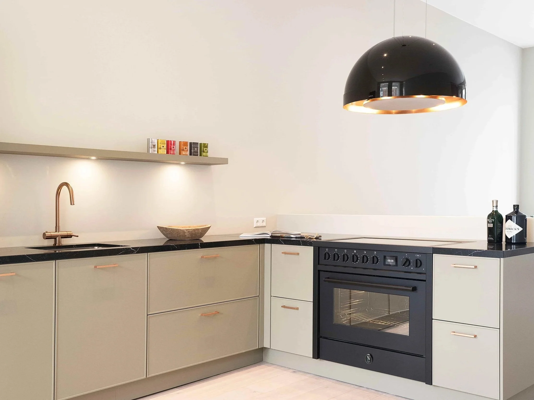 Steel Enfasi Induktion all black 90 cm breit mit Induktion