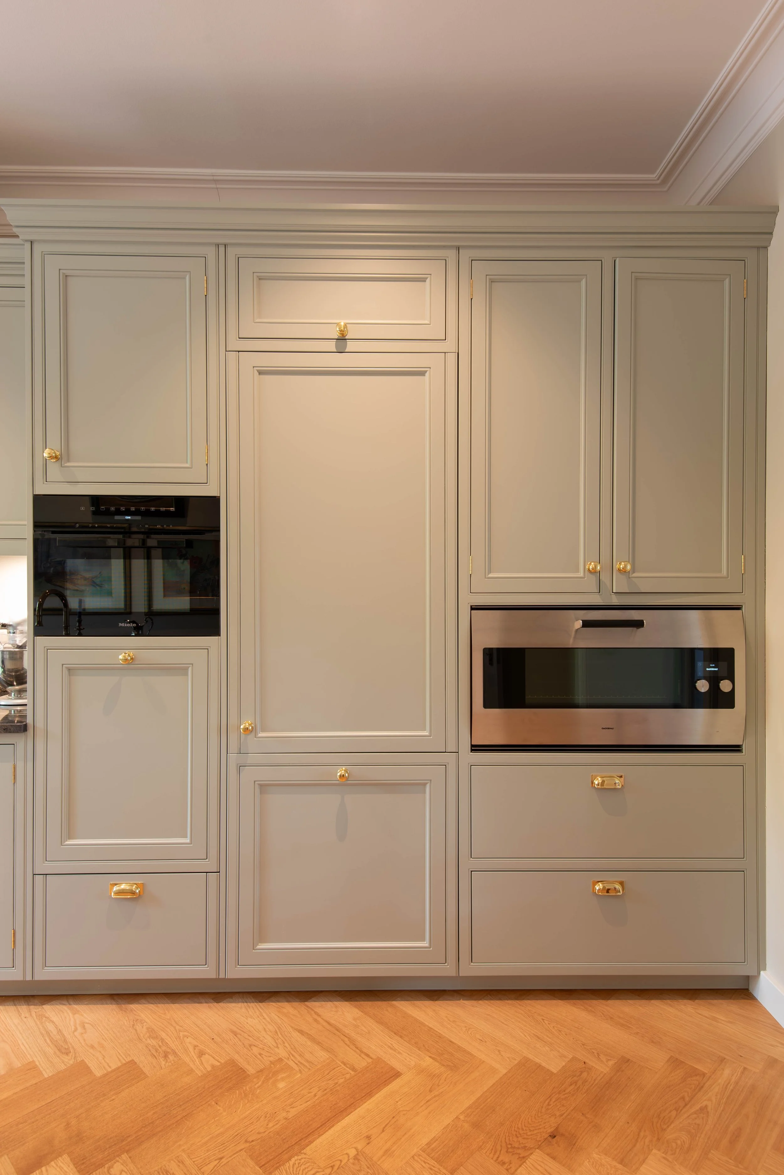 Hochschränke Geräte Miele und Gaggenau