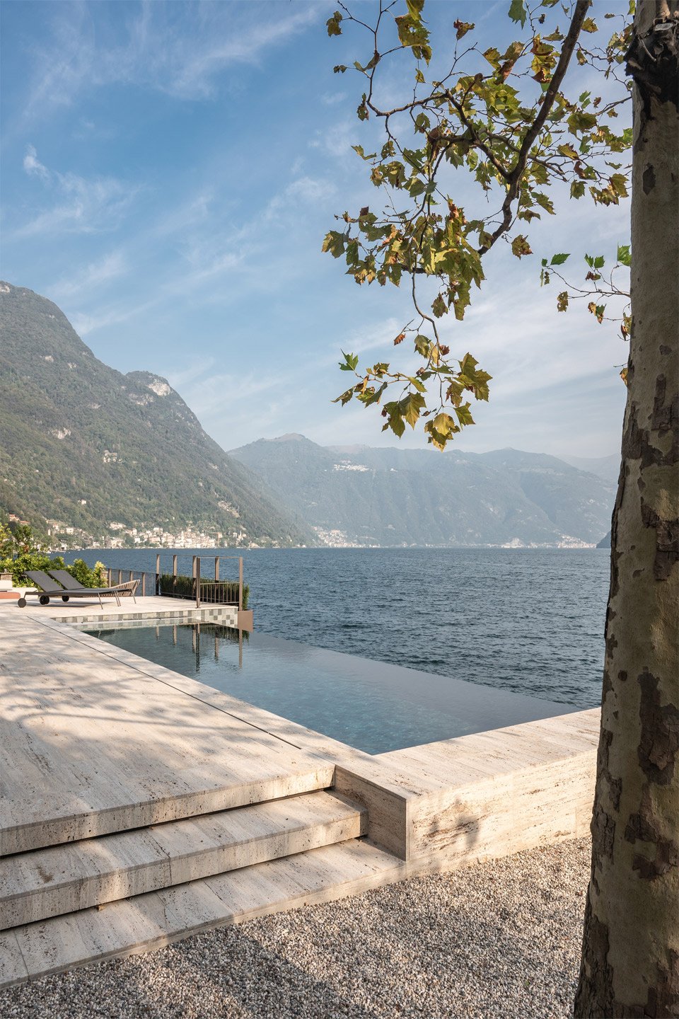  Renovation project of lakefront villa in Lake Como