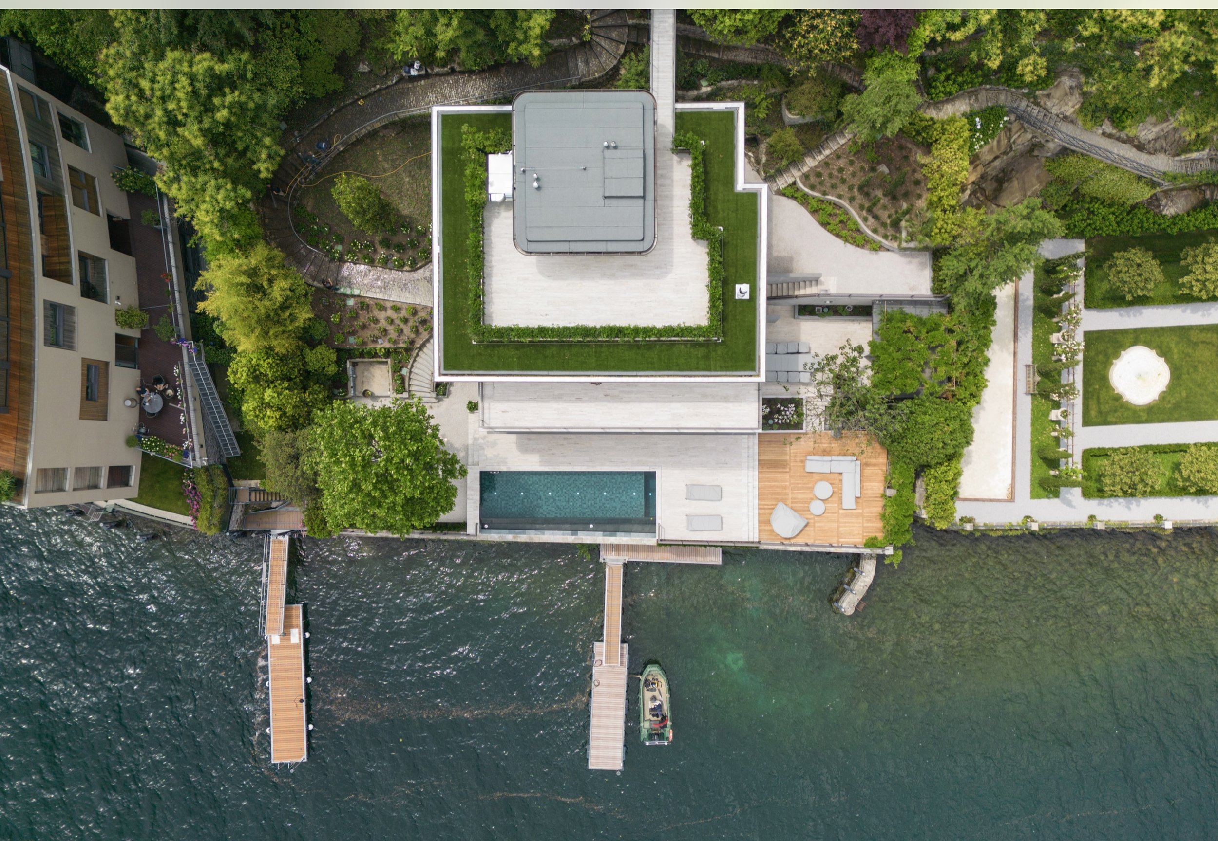  Renovation project of lakefront villa in Lake Como