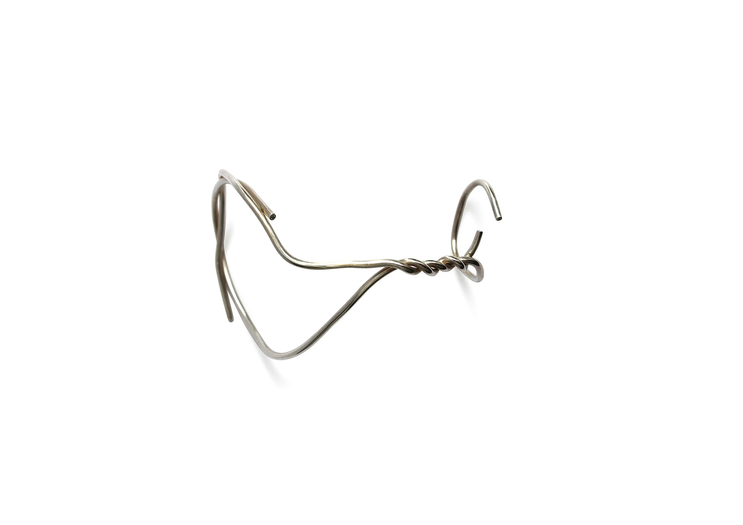 twist hand cuff sized .jpg