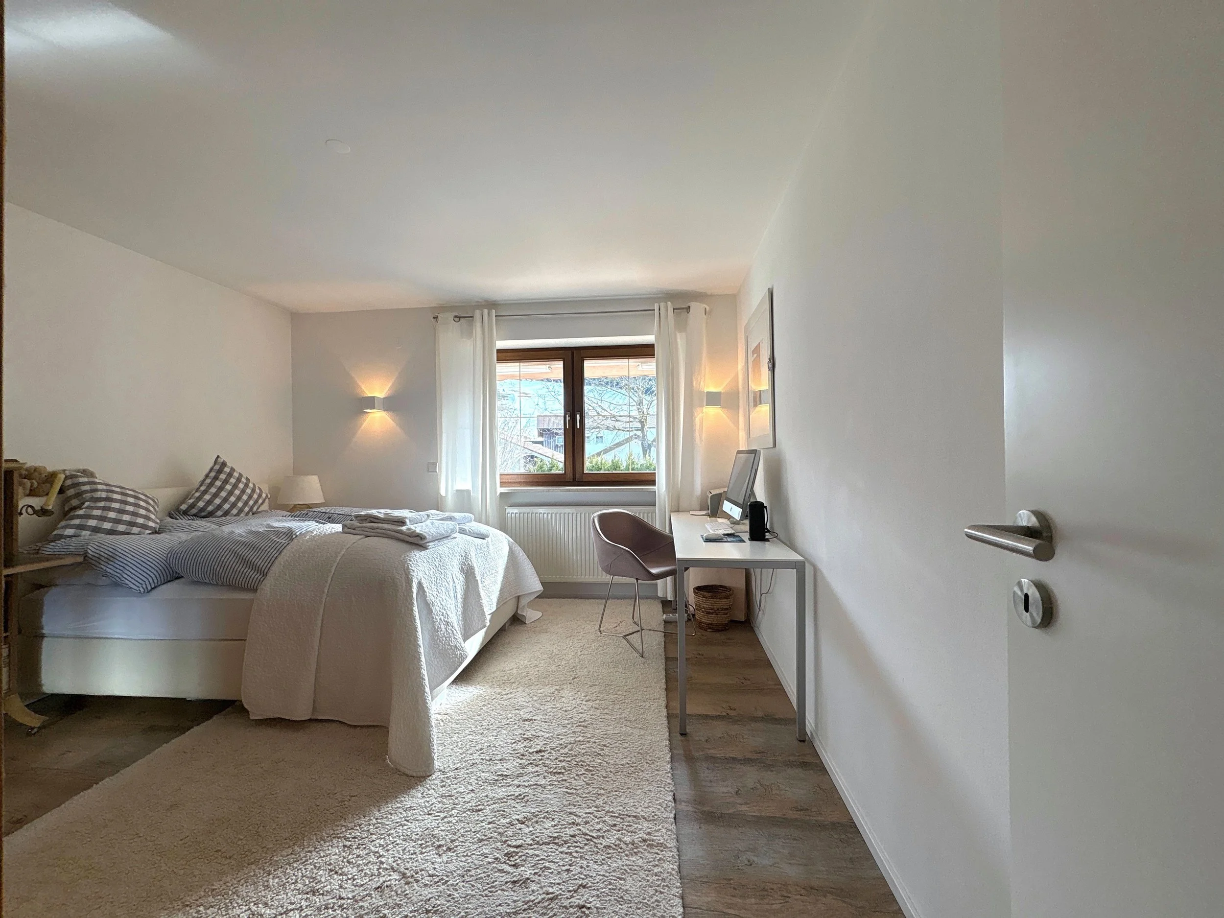 UG Büro top foto.JPG