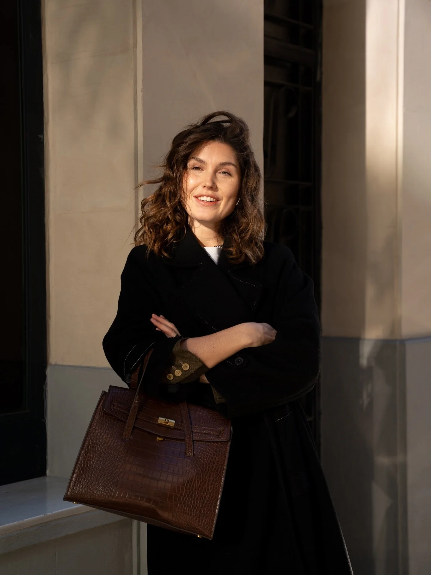 Many interior brands create beautiful work but stay invisible themselves.
And that&rsquo;s where most potential clients disconnect.

Even the most stunning spaces don&rsquo;t tell the full story. People want to know who is behind the work.
Your face,