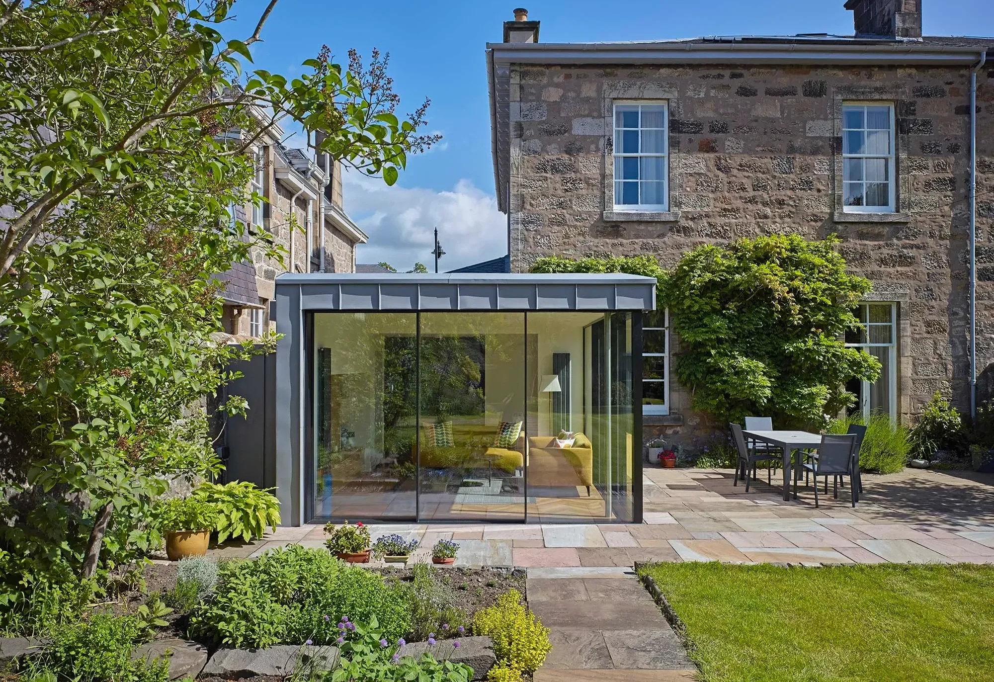 Abercromby Place | Glass Extension to Listed Home in Kings Park Conservation Area.