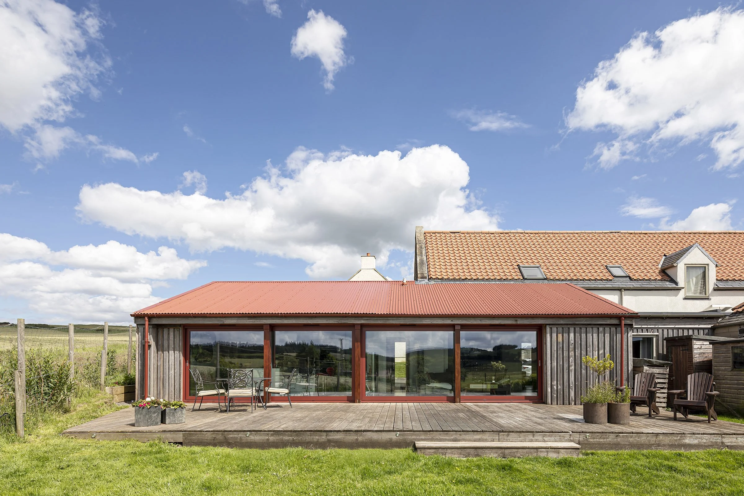 125 Architects | Dundee | Rural House Extension in Sensitive Landscape