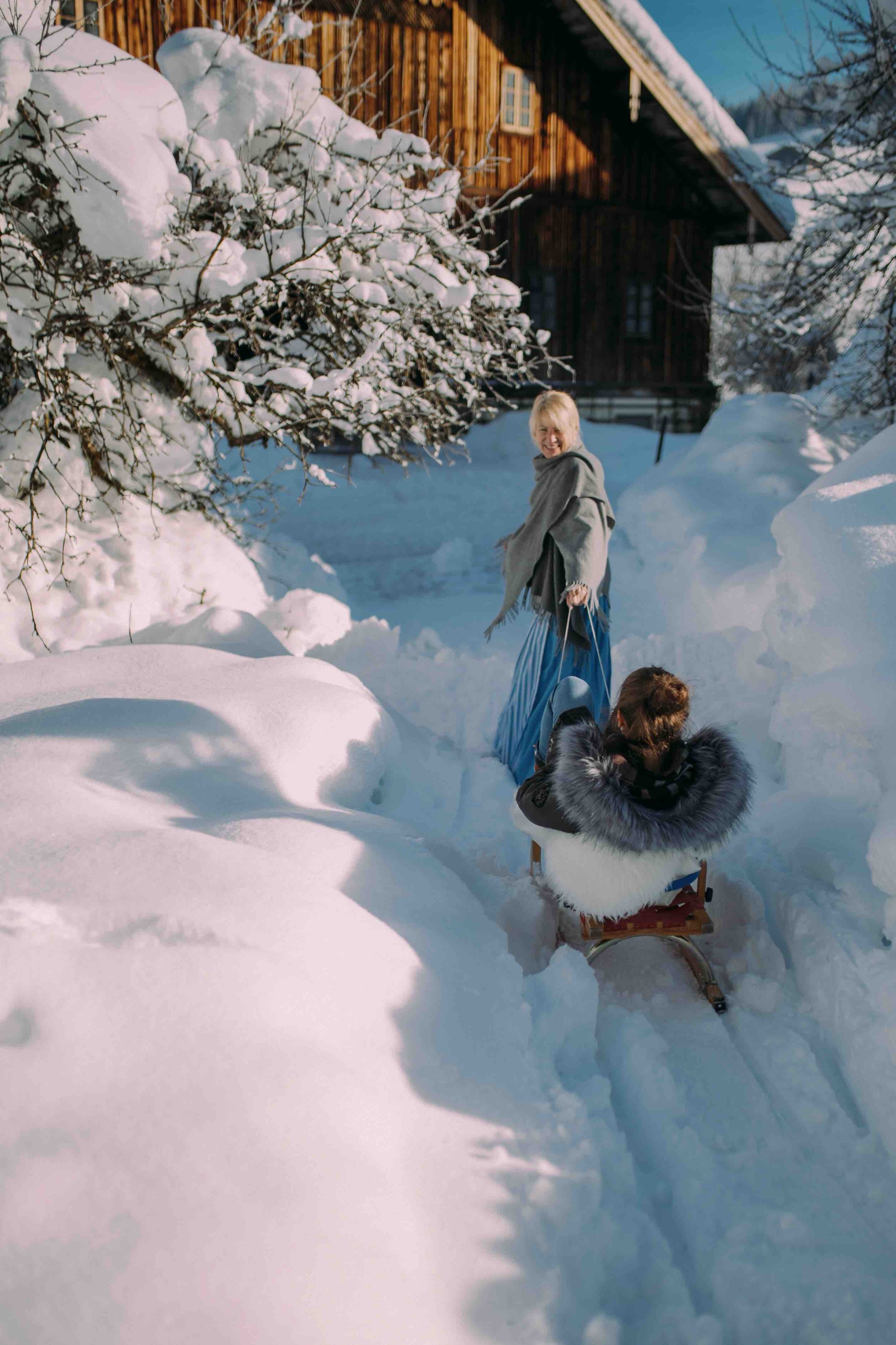 Gut Weissenhof_Winter_Stall_Schlitten.jpeg