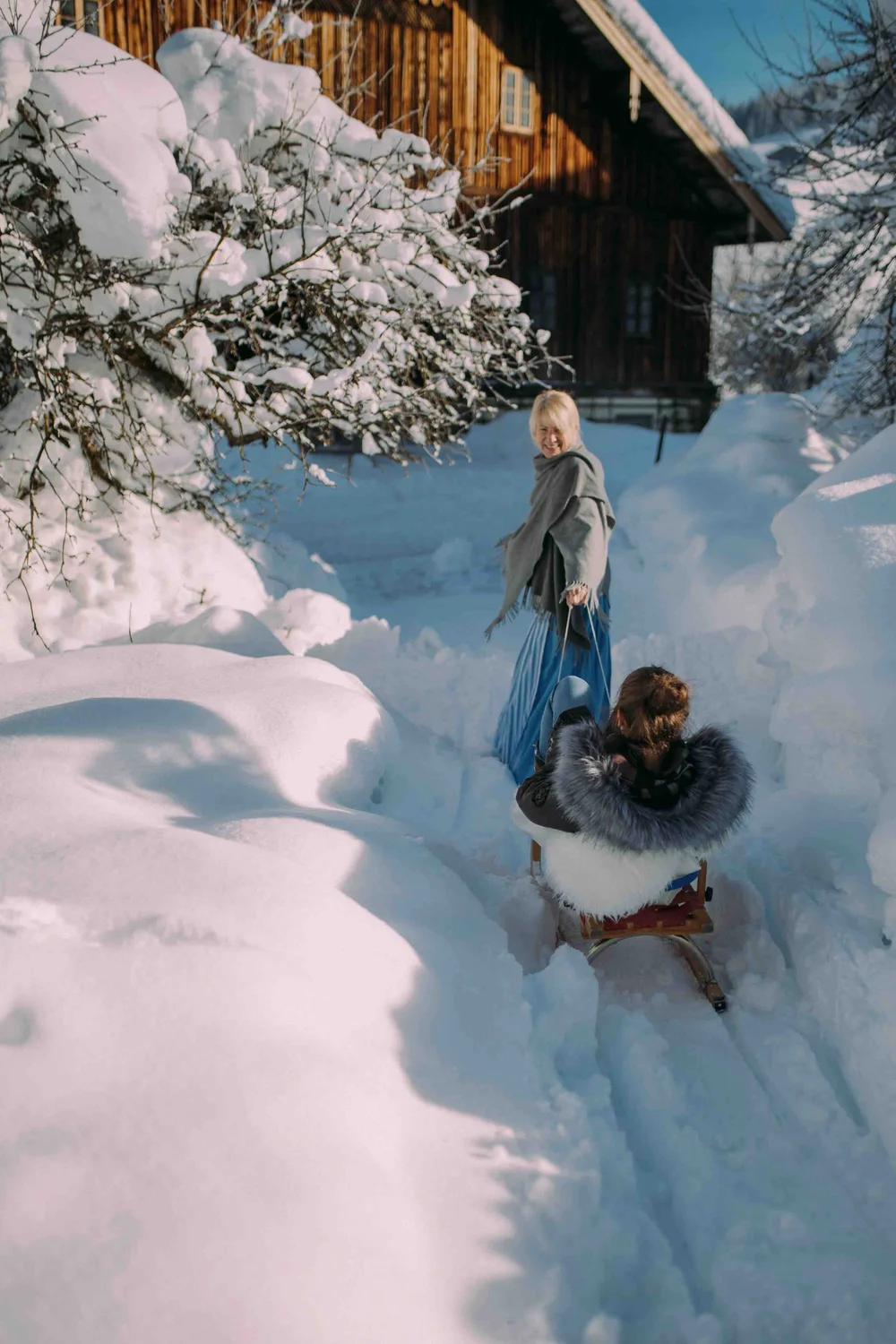 Gut Weissenhof_Winter_Stall_Schlitten.jpeg