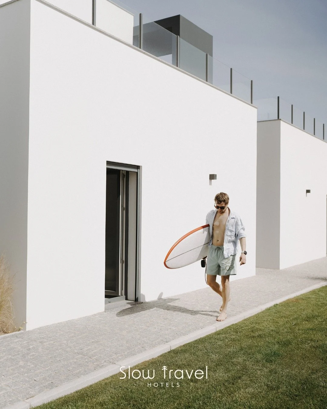 🇵🇹 Bem-vindo @8roots.vacations bei Slow Travel Hotels! 🌿

Wir freuen uns sehr, 8Roots Vacations als ersten Partner in Portugal in unserer Slow Travel Hotels Familie willkommen zu hei&szlig;en! ✨

Mit stilvollen Villen, viel Privatsph&auml;re und e