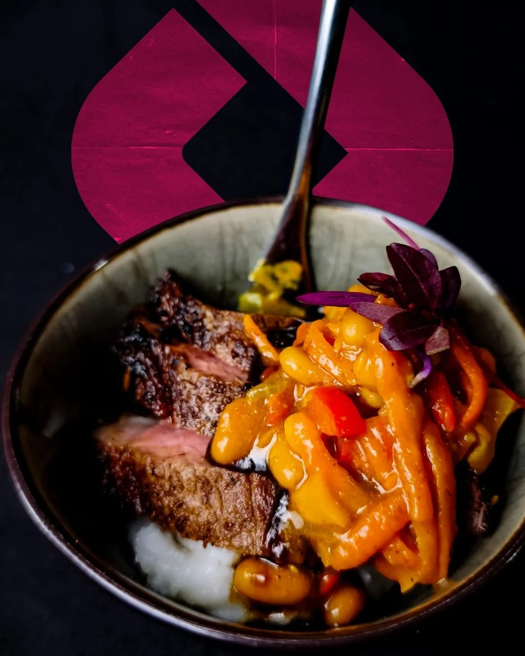 Plating is our poetry.

Every ingredient placed with purpose - colour, balance, and bite.

Discover menus that marry art and appetite.

#OnsideEvents #TheArtOfHosting #Balance #Flavour #Menus