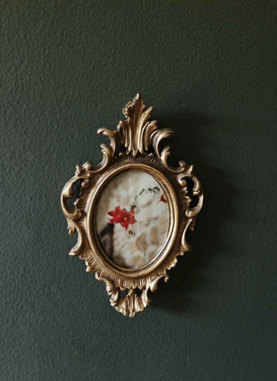 Vintage Floral Frame.jpg