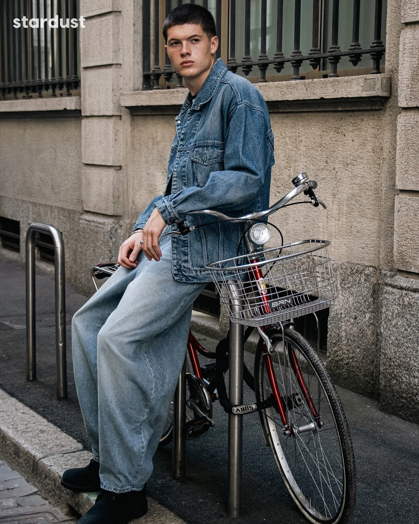 Captured in the streets of Milan, this series shows George in a relaxed mix of denim and stripes&mdash;simple, classic, and effortless. Nothing too planned; just what felt right. Link in bio for more. 

Photographer: @padu_m 
Model: @georgechets 
Age