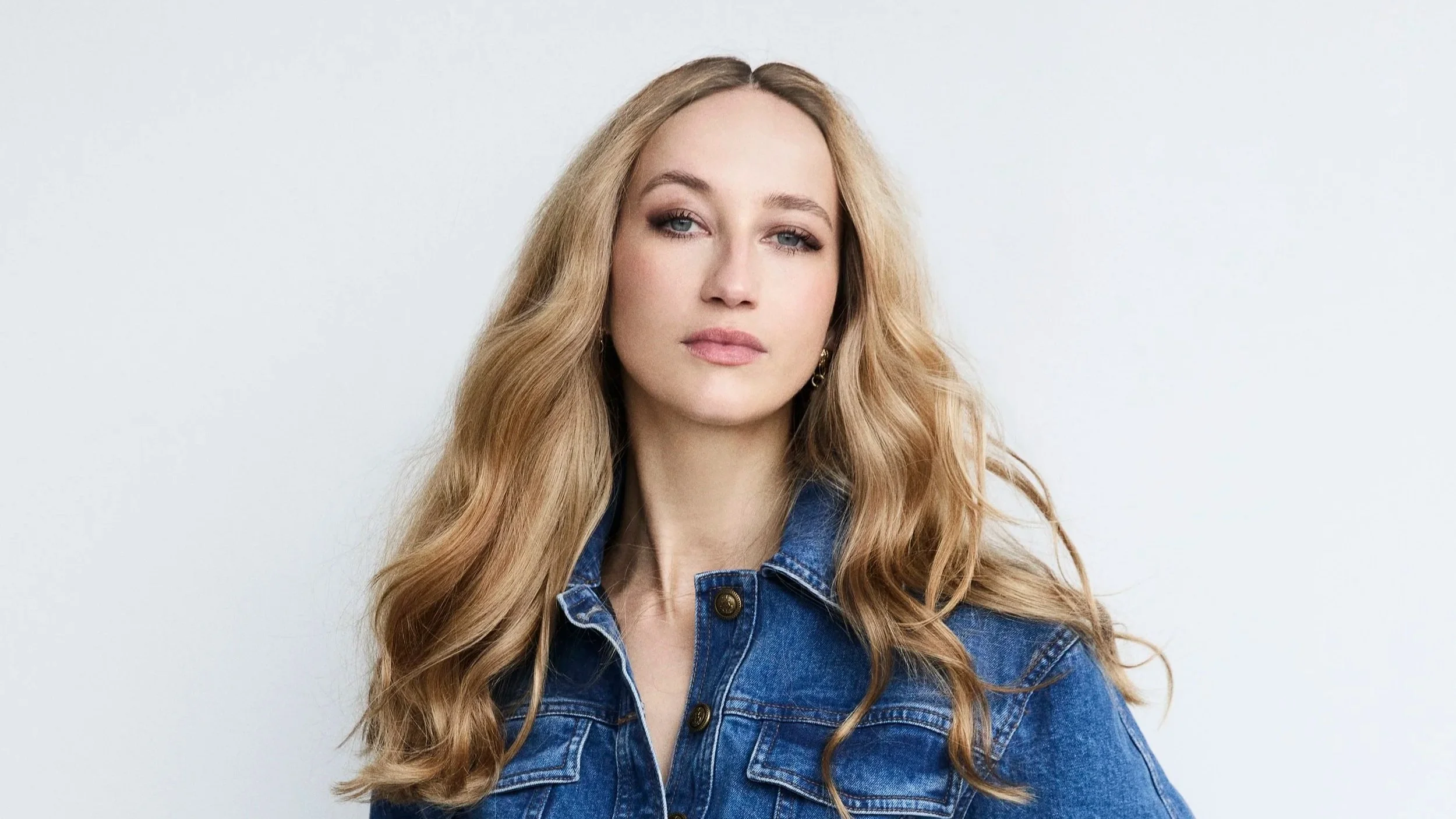 Inside India Shaw‑Smith’s Breakout Role in Spartacus: House of Ashur