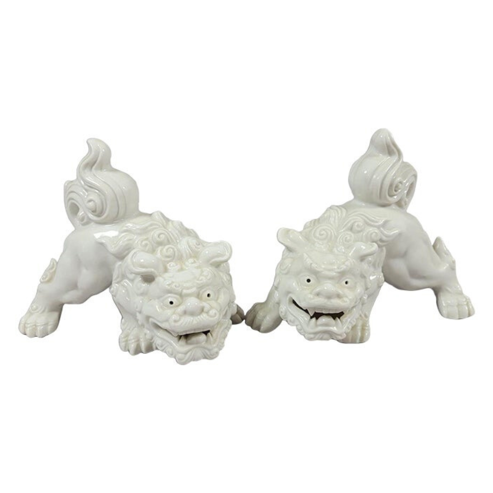 Vintage 1960’s White Foo Dogs Figurines - A Pair