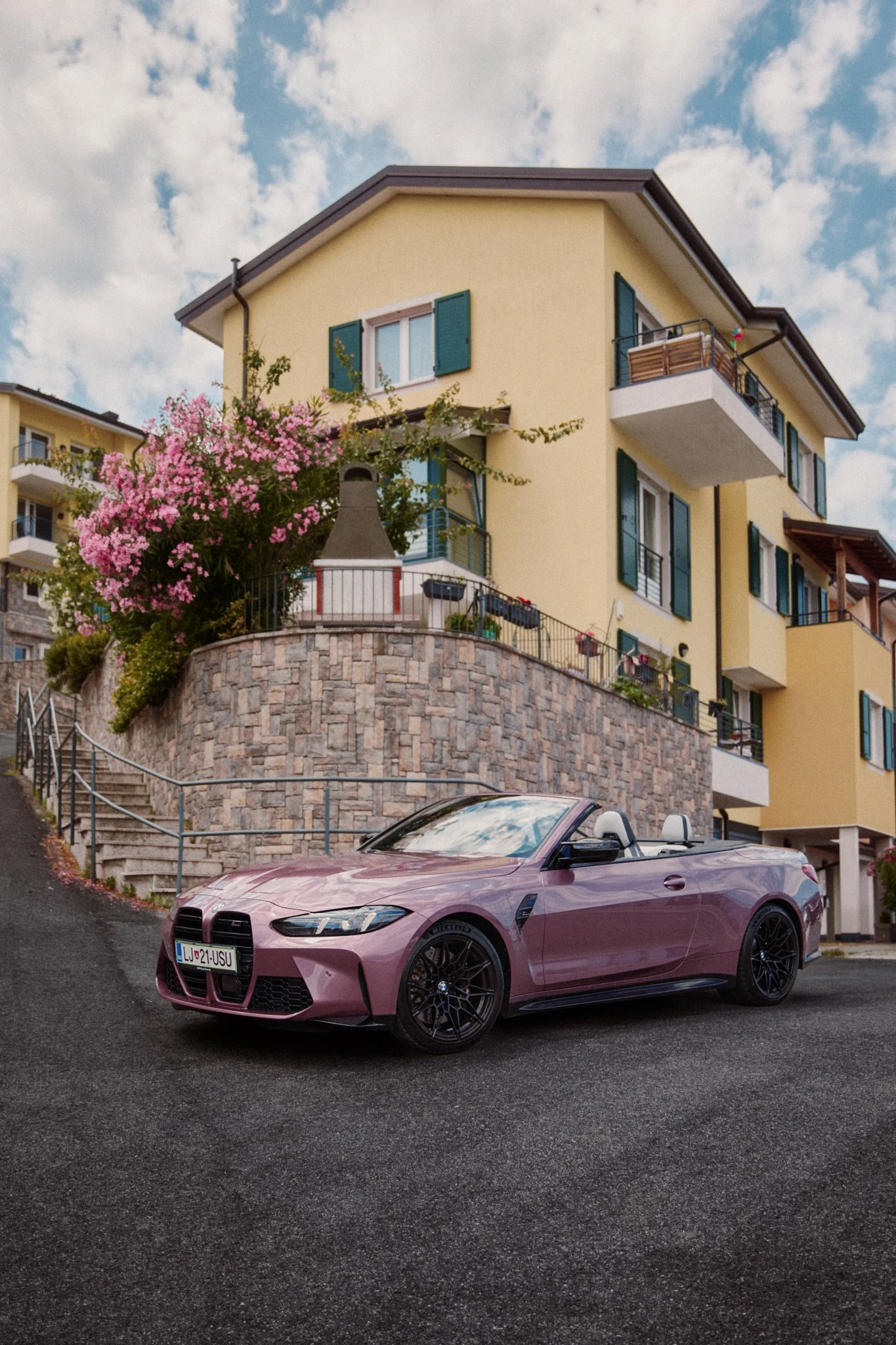 BMW M4 CC x Arin 64.jpg