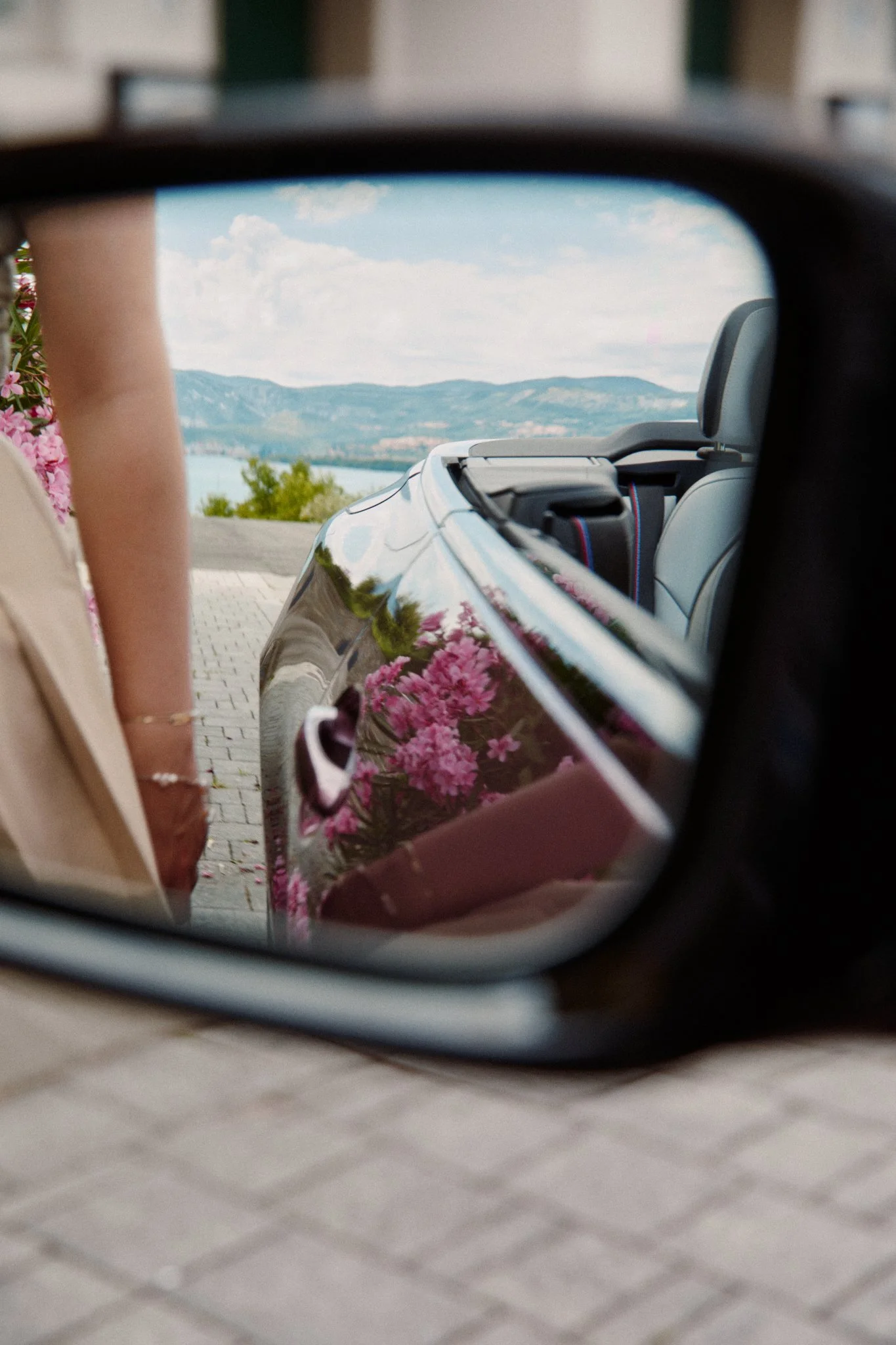 BMW M4 CC x Arin 60.jpg