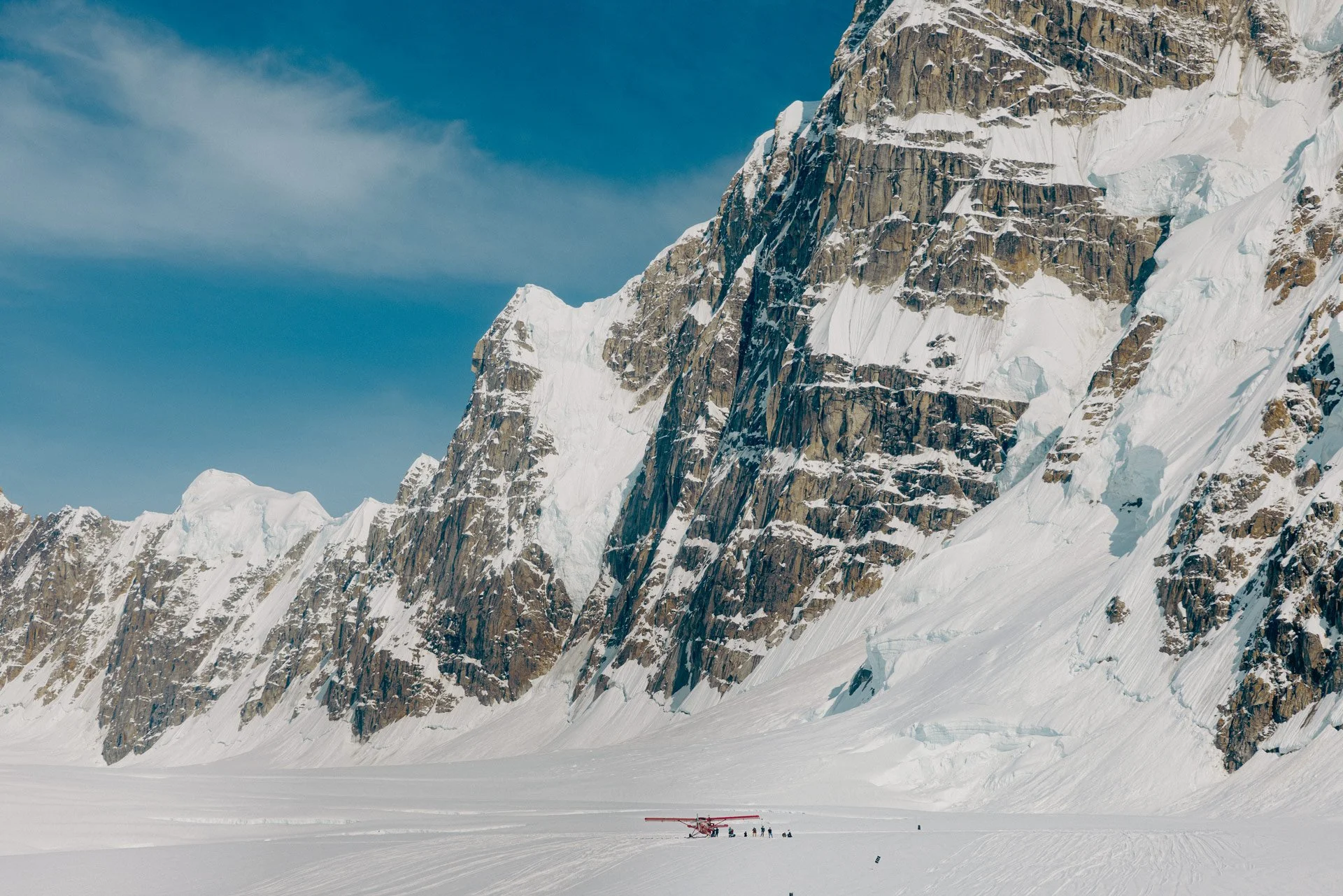 Alaska-Production-Company-Denali-Glacier-Landing-WABU-Creative-Plane-on_Glacier.jpg