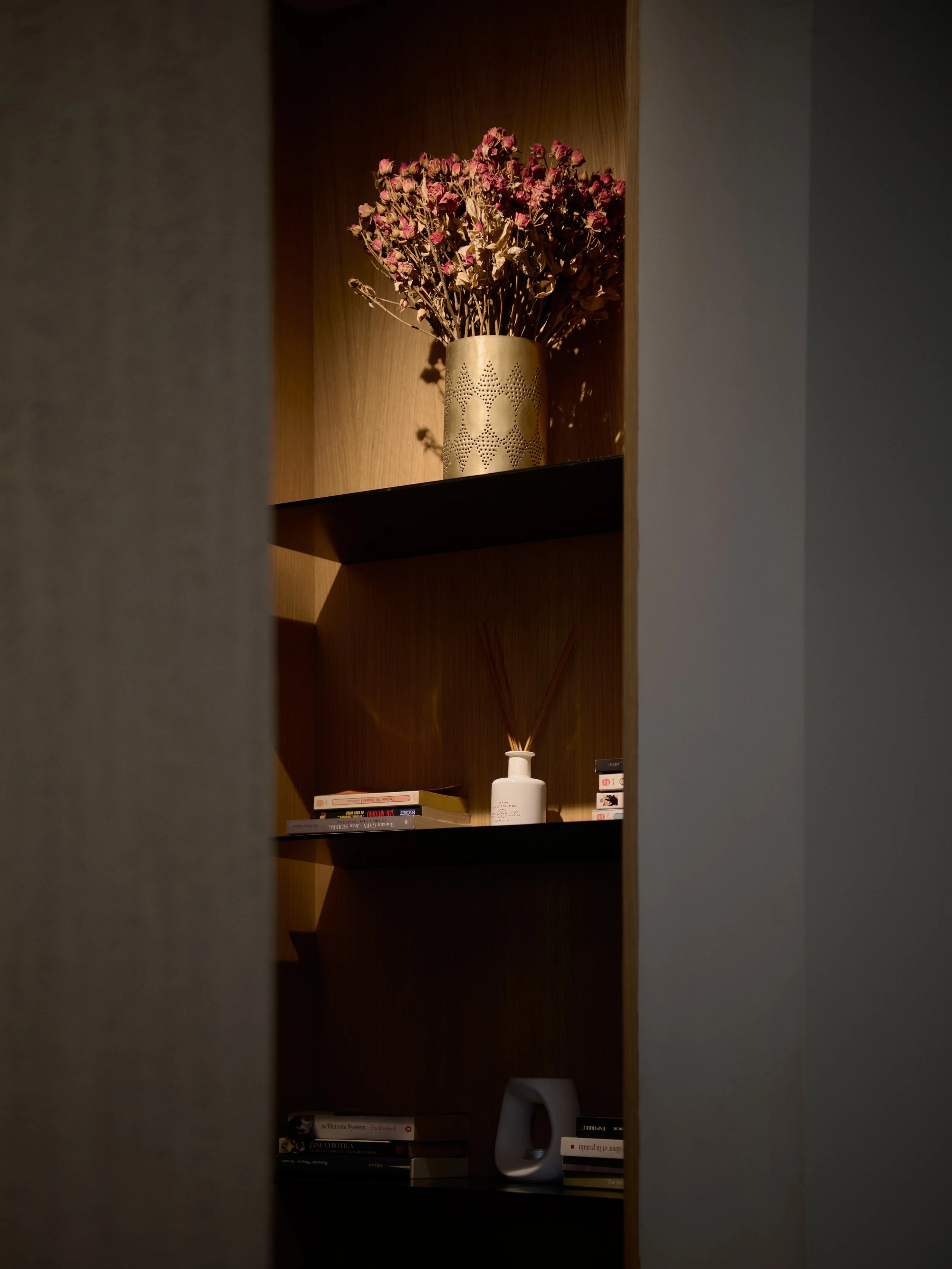 Altalight_Tabaris-BG 4.jpg