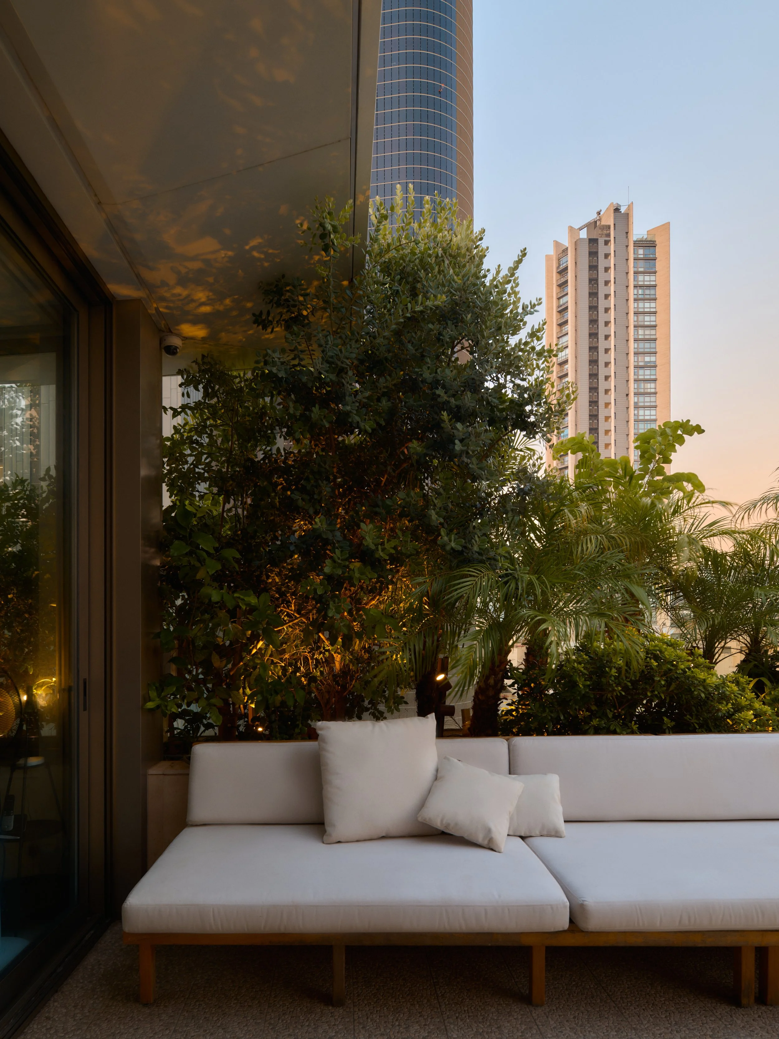 Altalight_Tabaris-BG 18.jpg