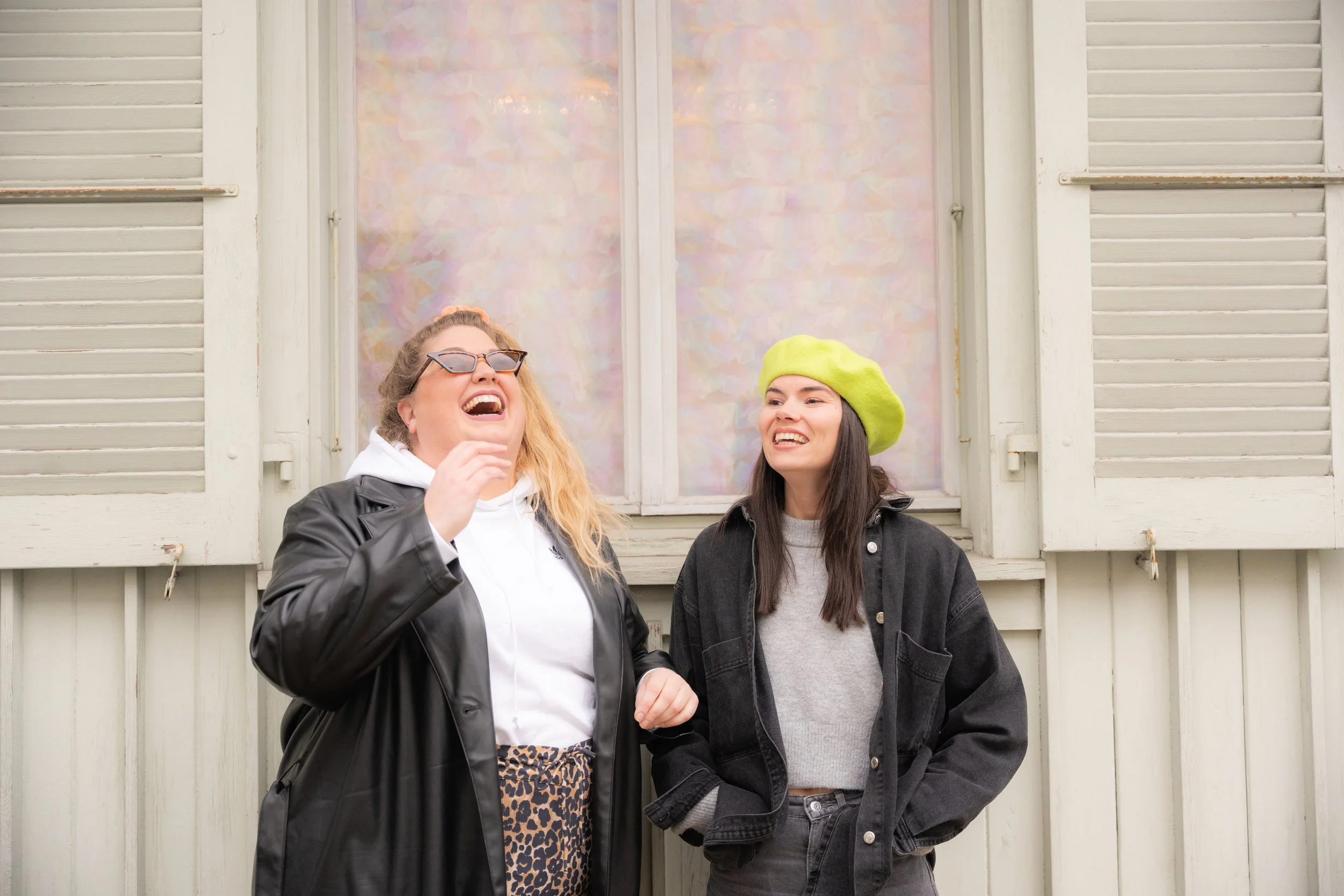 Lynn Béguelin et Carol Lancaster, les fondatrices de l'agence d'événements et communication TAPAGE. © Pauline Studer