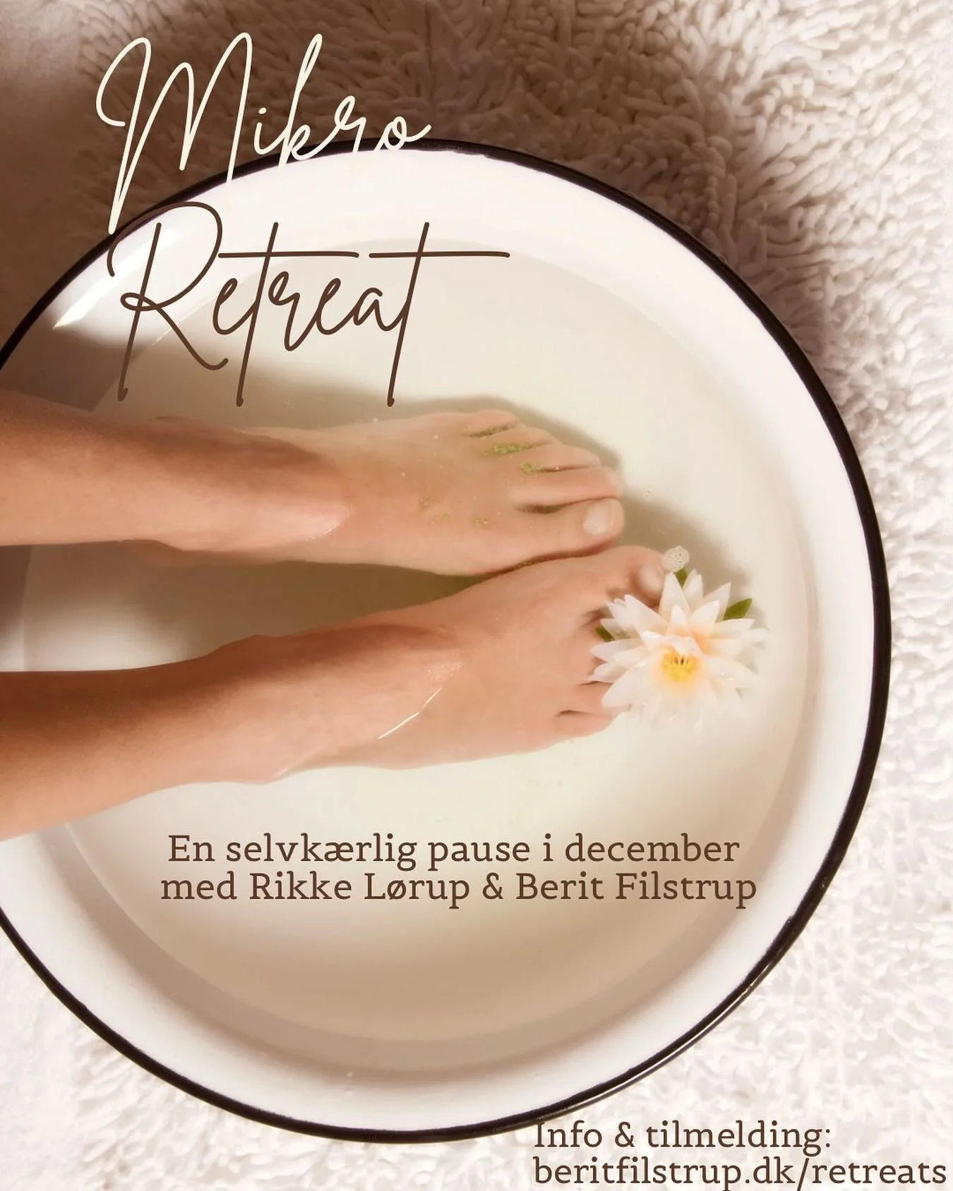 Midt i julelysenes glimt og hverdagens travlhed kan du have brug for at finde et &oslash;jeblik, hvor du bare ER &hellip;

&ldquo;Jamen, jeg har da ikke tid i december&rdquo; (t&aelig;nker du m&aring;ske?)

Et Mikro Retreat fyldt med ro, n&aelig;rv&a