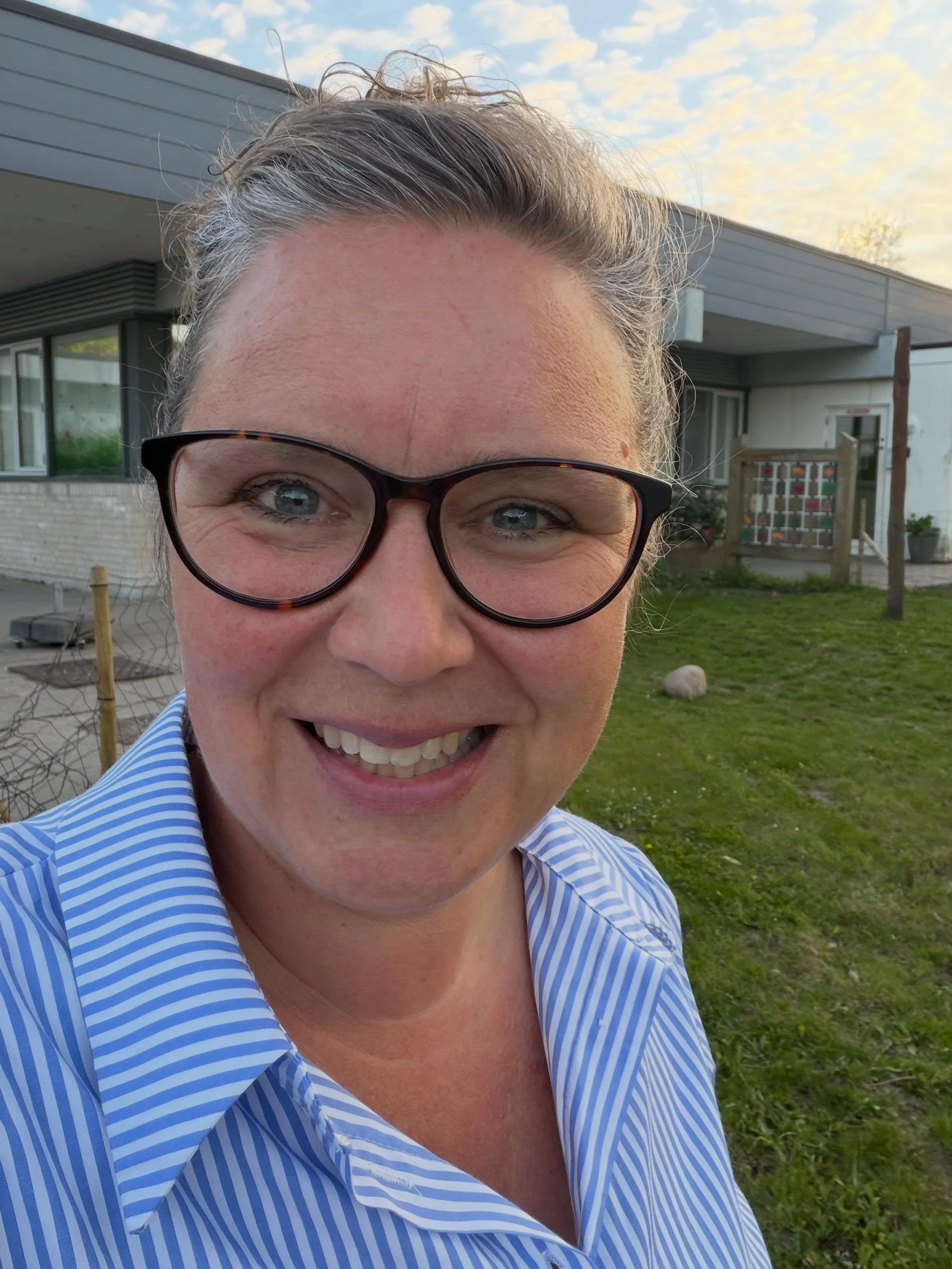 Skyldf&oslash;lelse, moralsk og etisk stress, travlhed, omsorgstr&aelig;thed, pauser, ro og kollegial st&oslash;tte var til refleksion og diskussion i g&aring;r, da jeg holdt workshop med 46 styks passionerede p&aelig;dagogiske personaler i Dagtilbud