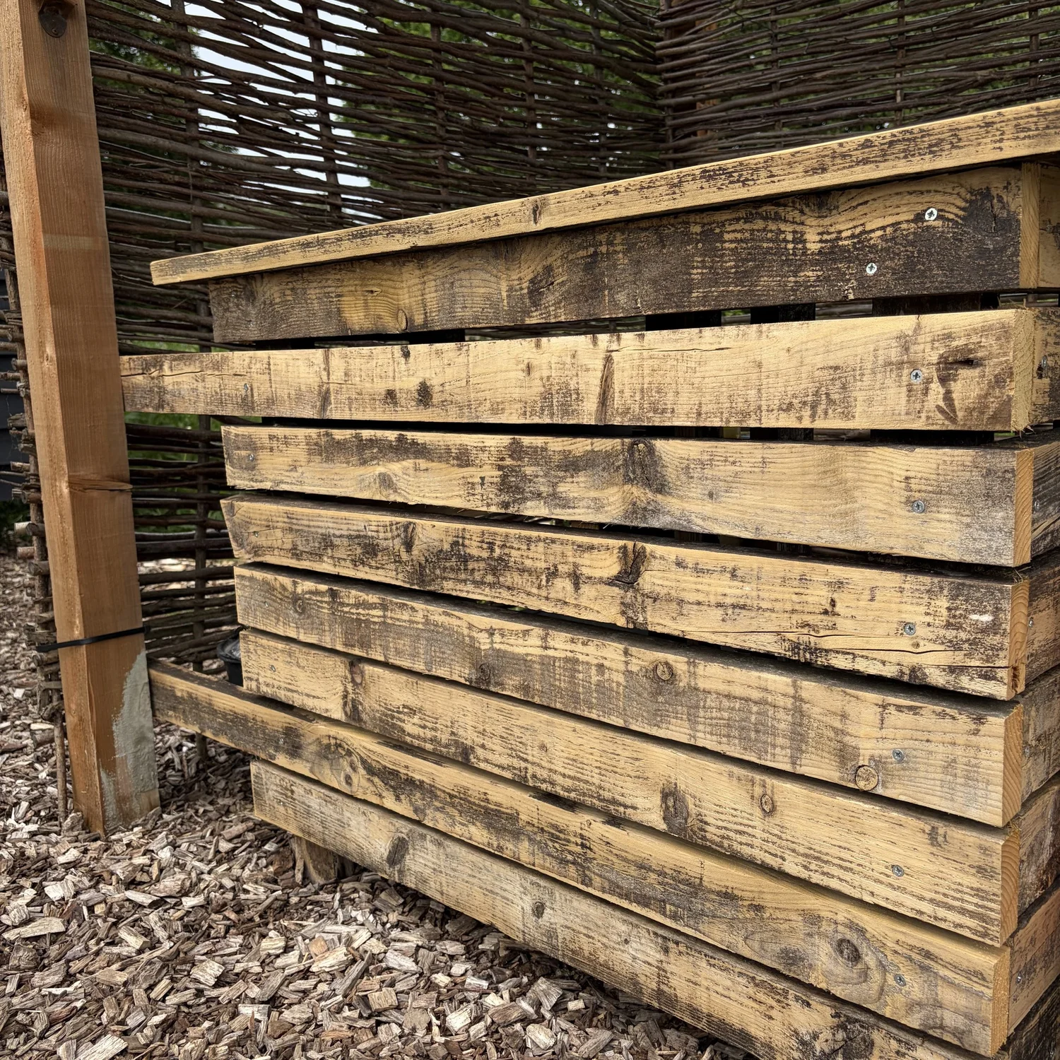 Sustainable glamping accommodation at Broadleaves