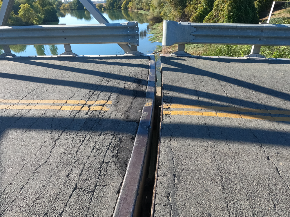 Miner Slough Bridge 7.png