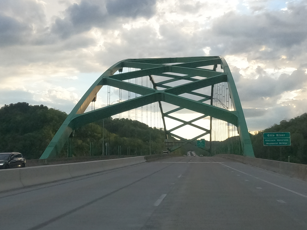 Vietnam Veterans Memorial Bridge 4.png