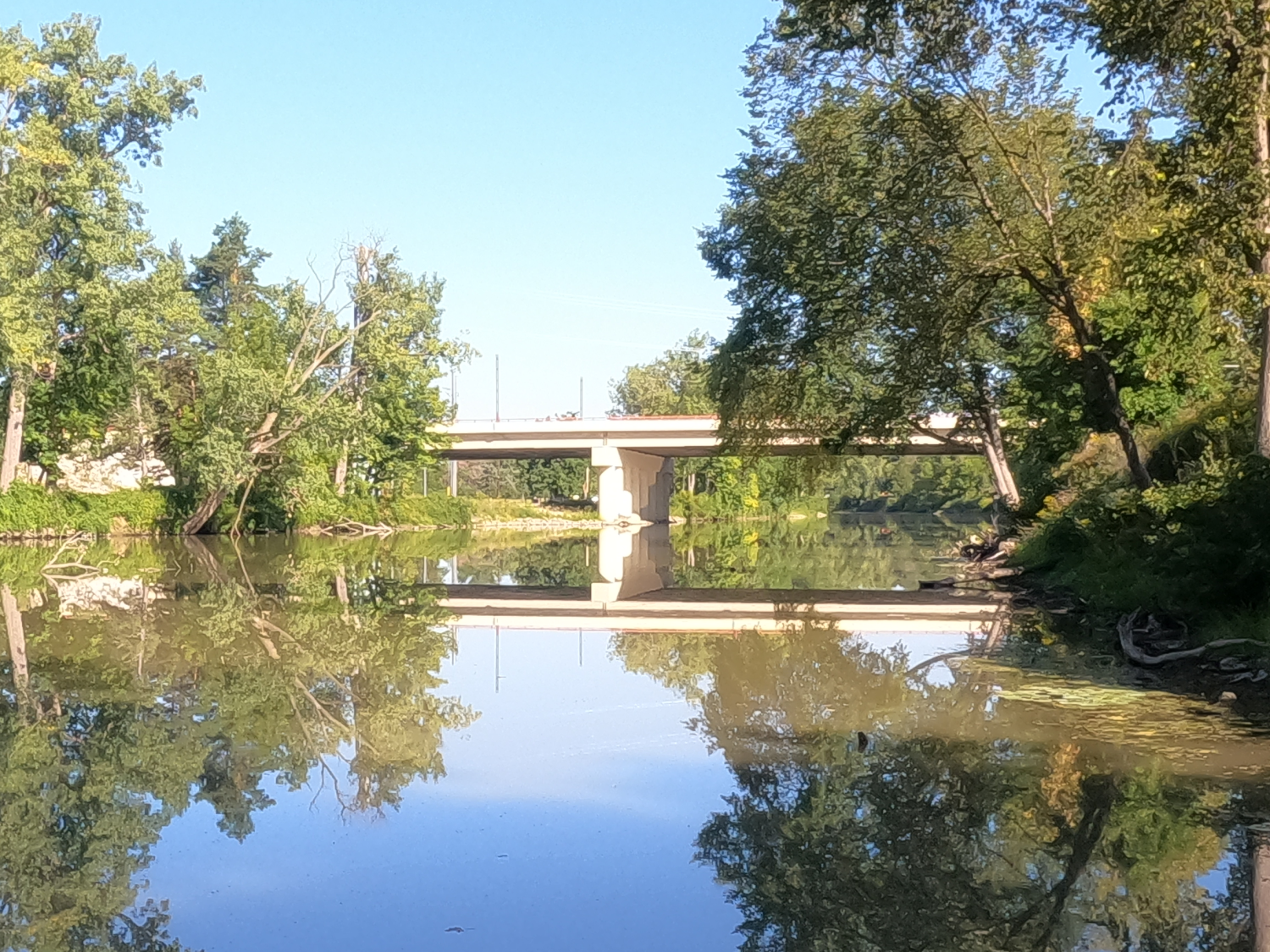 Karl B. Robertson Bridge 4.png