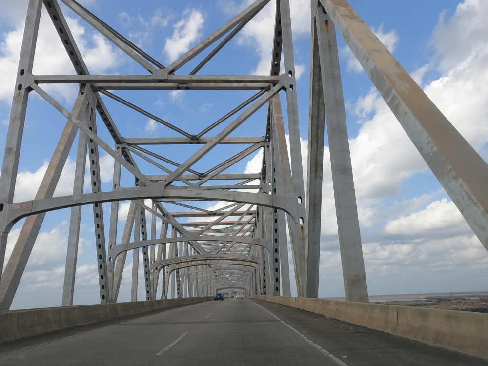 Veterans Memorial Bridge 8.png