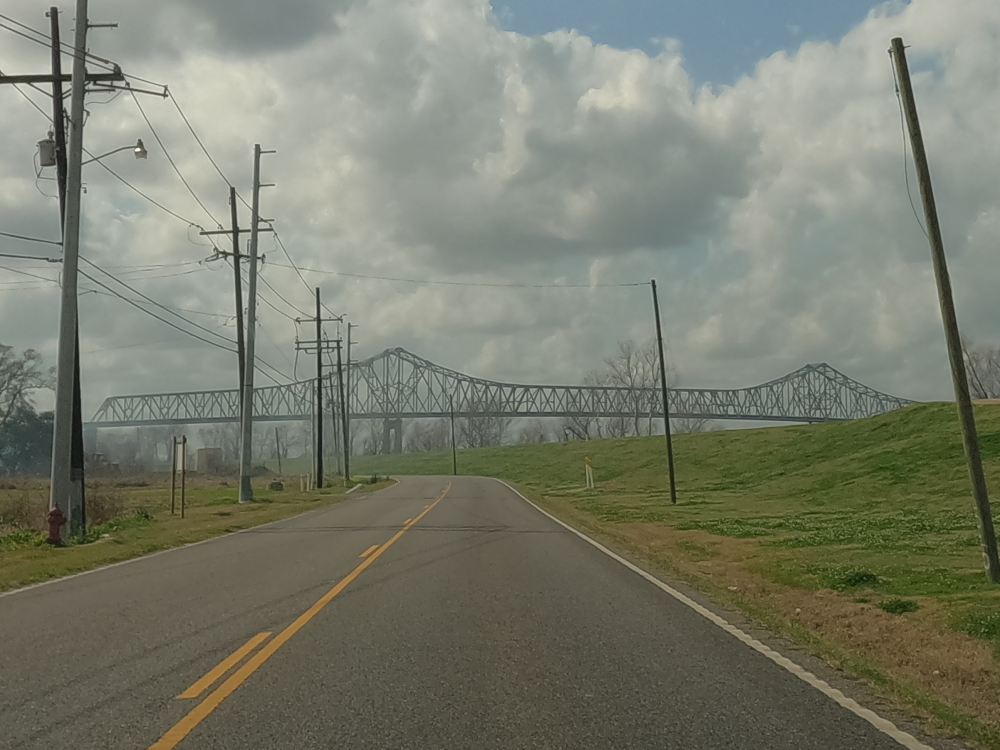 Veterans Memorial Bridge 6.png