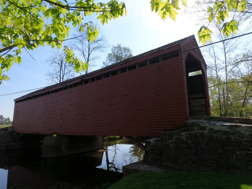 Loys Station Covered Bridge 4.png