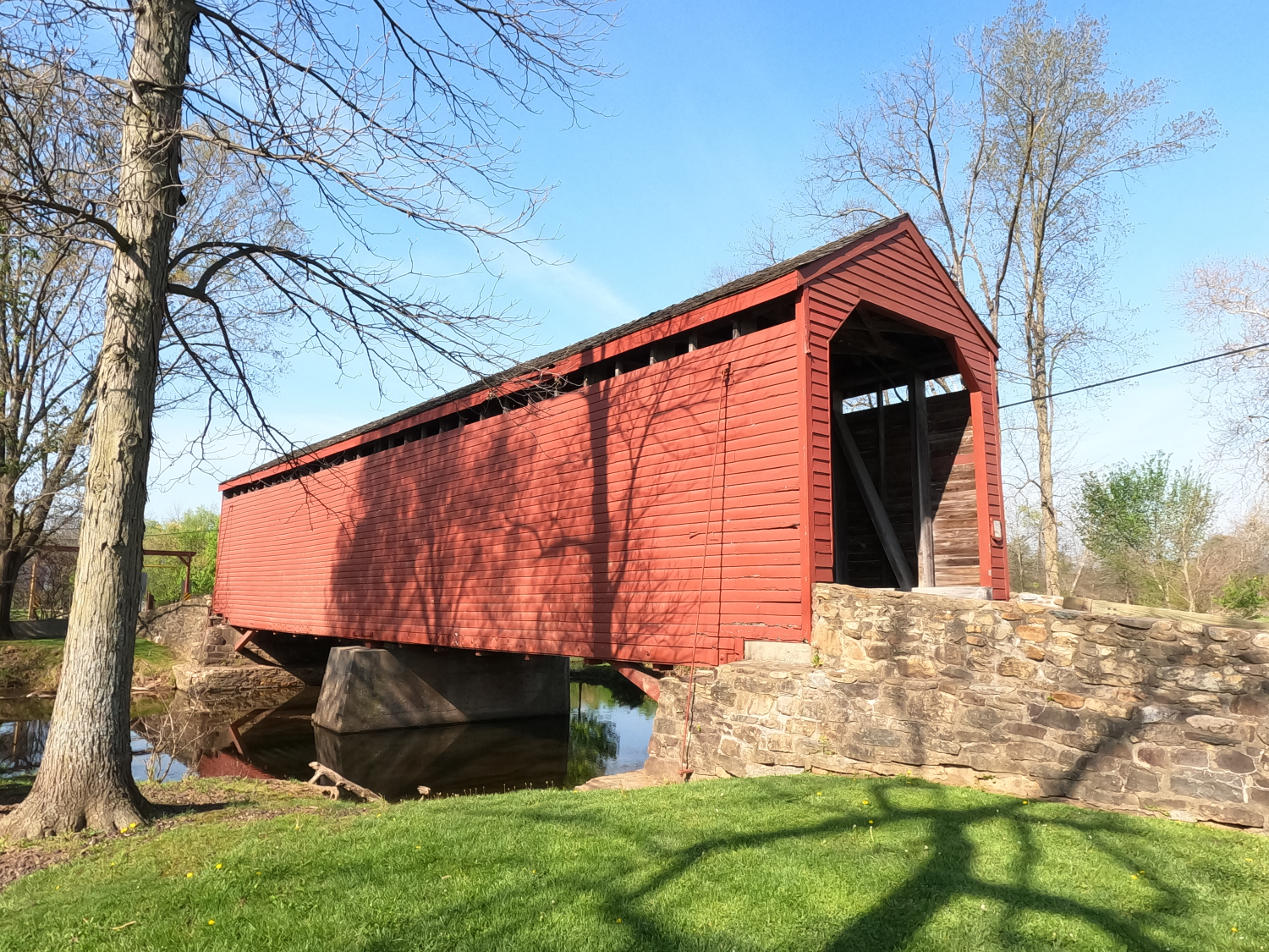 Loys Station Covered Bridge 1.png