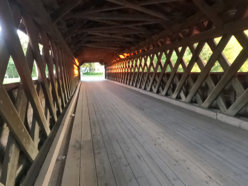 Henry Covered Bridge 11.png