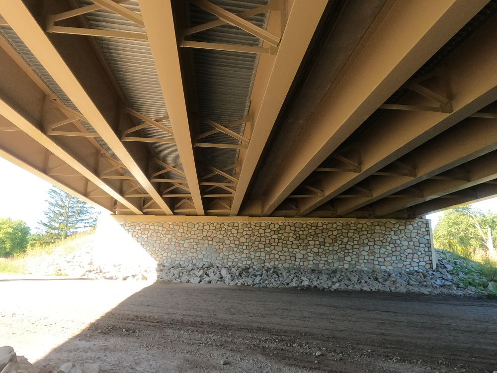 Karl B. Robertson Bridge 11.png